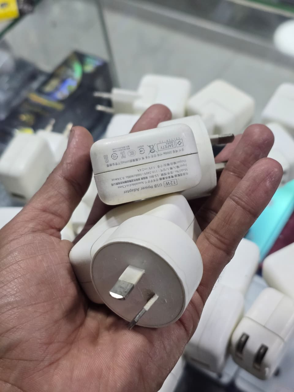 Apple 12W Used Adapter Price in Pakistan | 5V 2.4A iPhone Charger Original