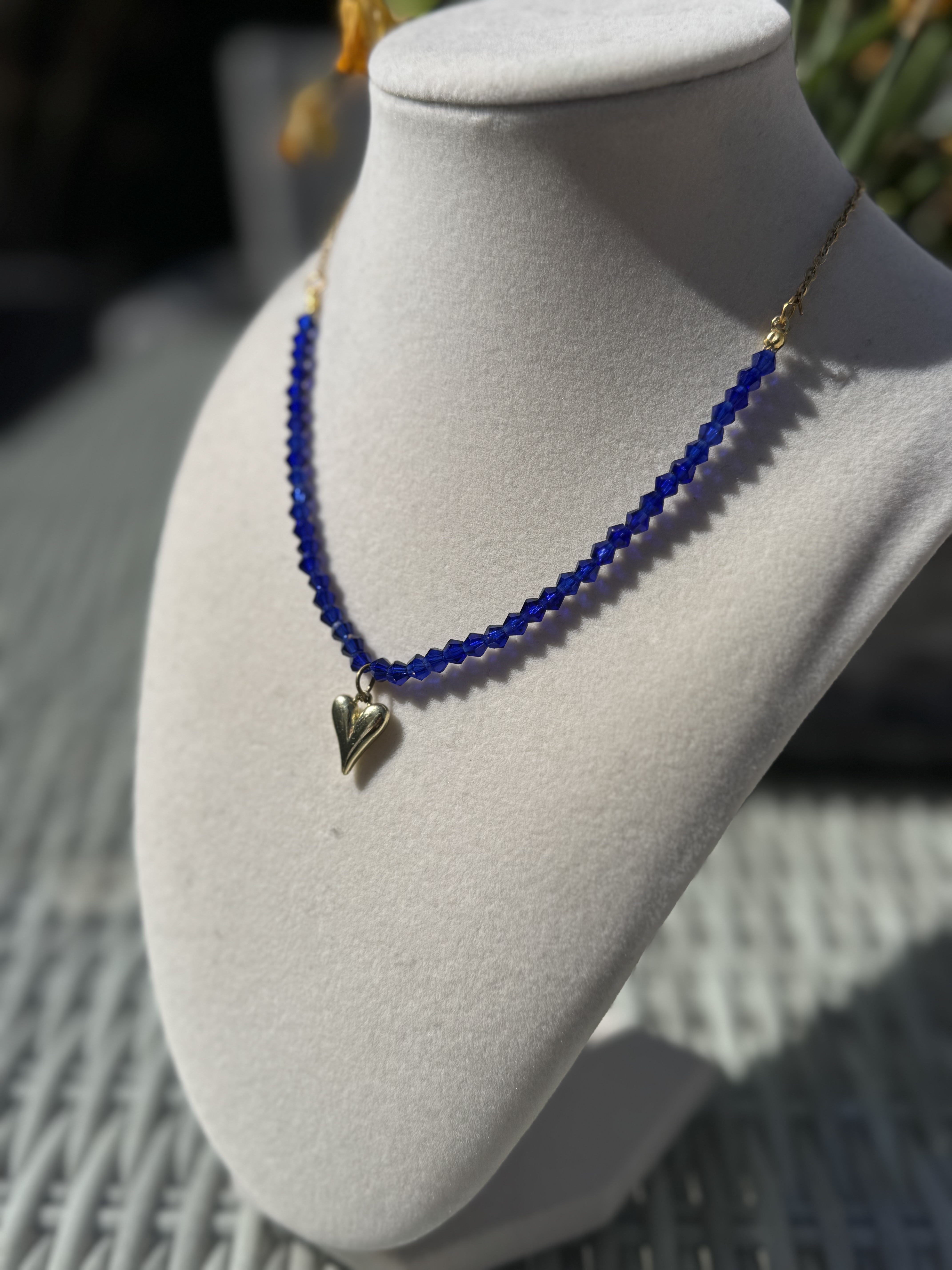 Navy blue sweet heart ketting