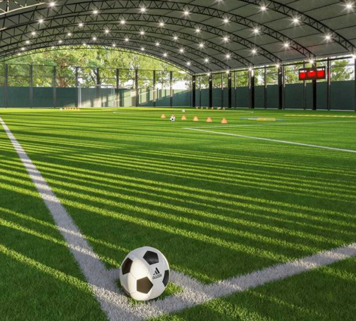 Fabricamos campos de fútbol y estructuras.