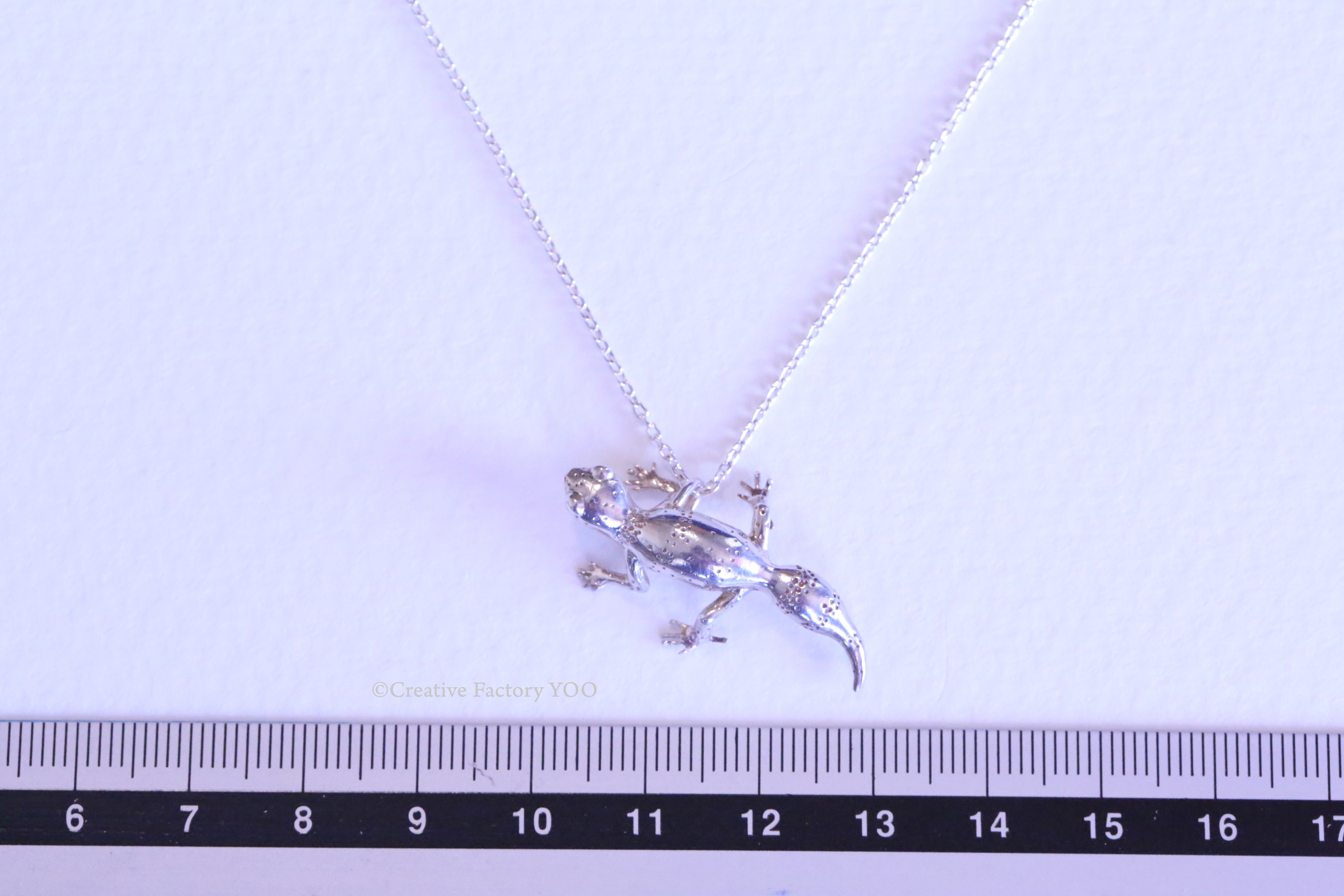  Australian Barking Gecko Pendant with Chain