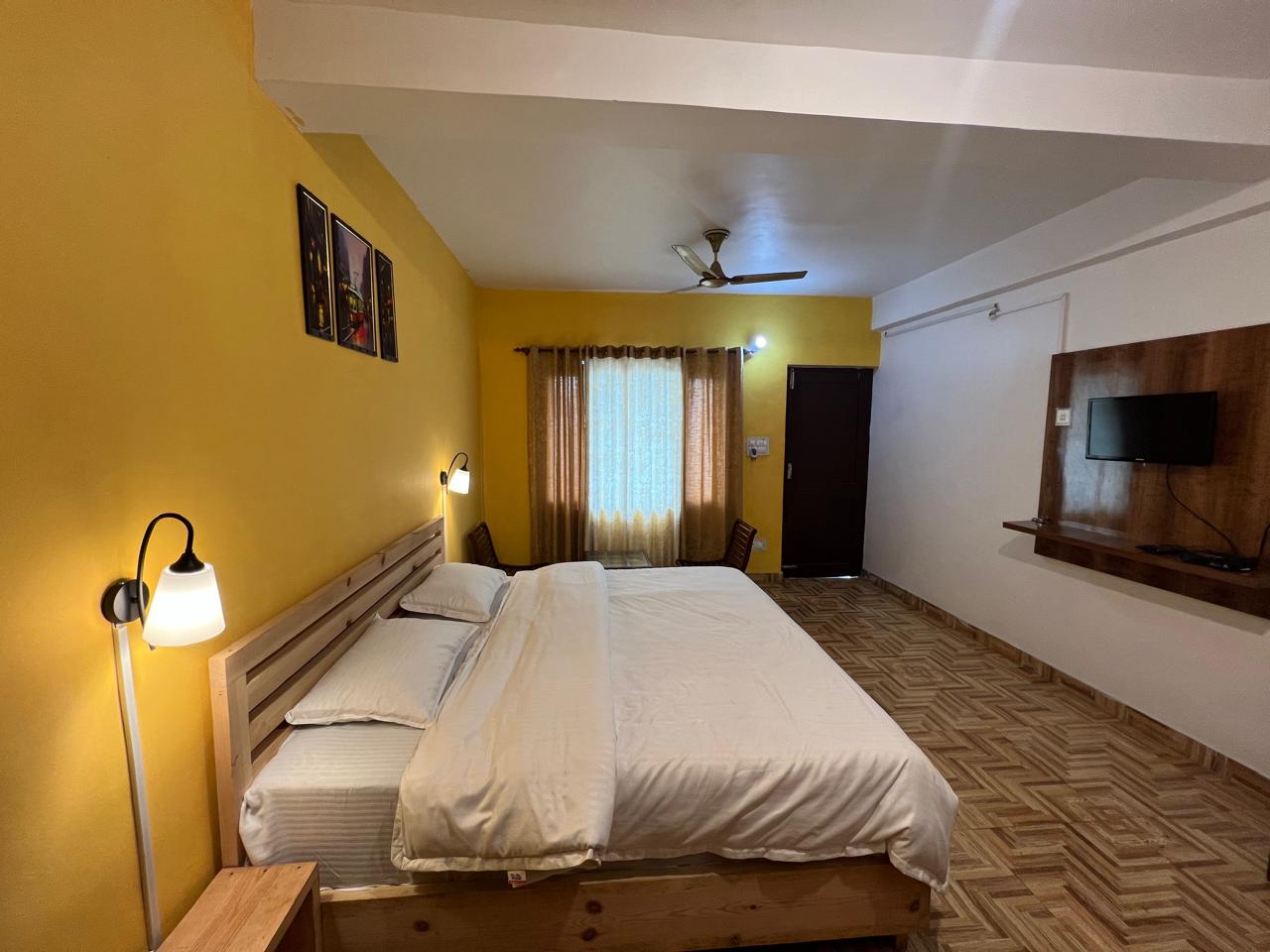 Deluxe Room-Long Stay