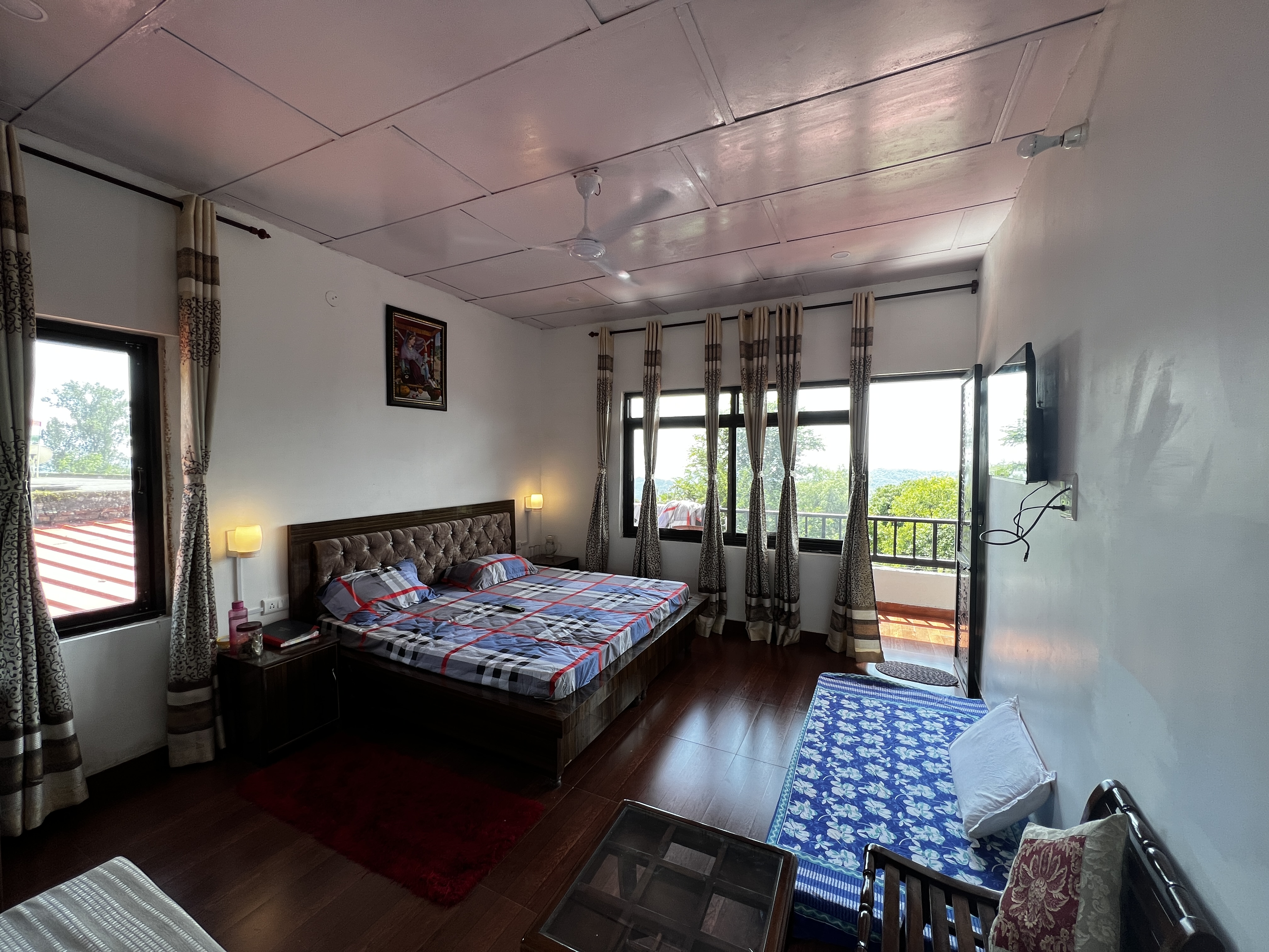 Family Deluxe Room-Balcony