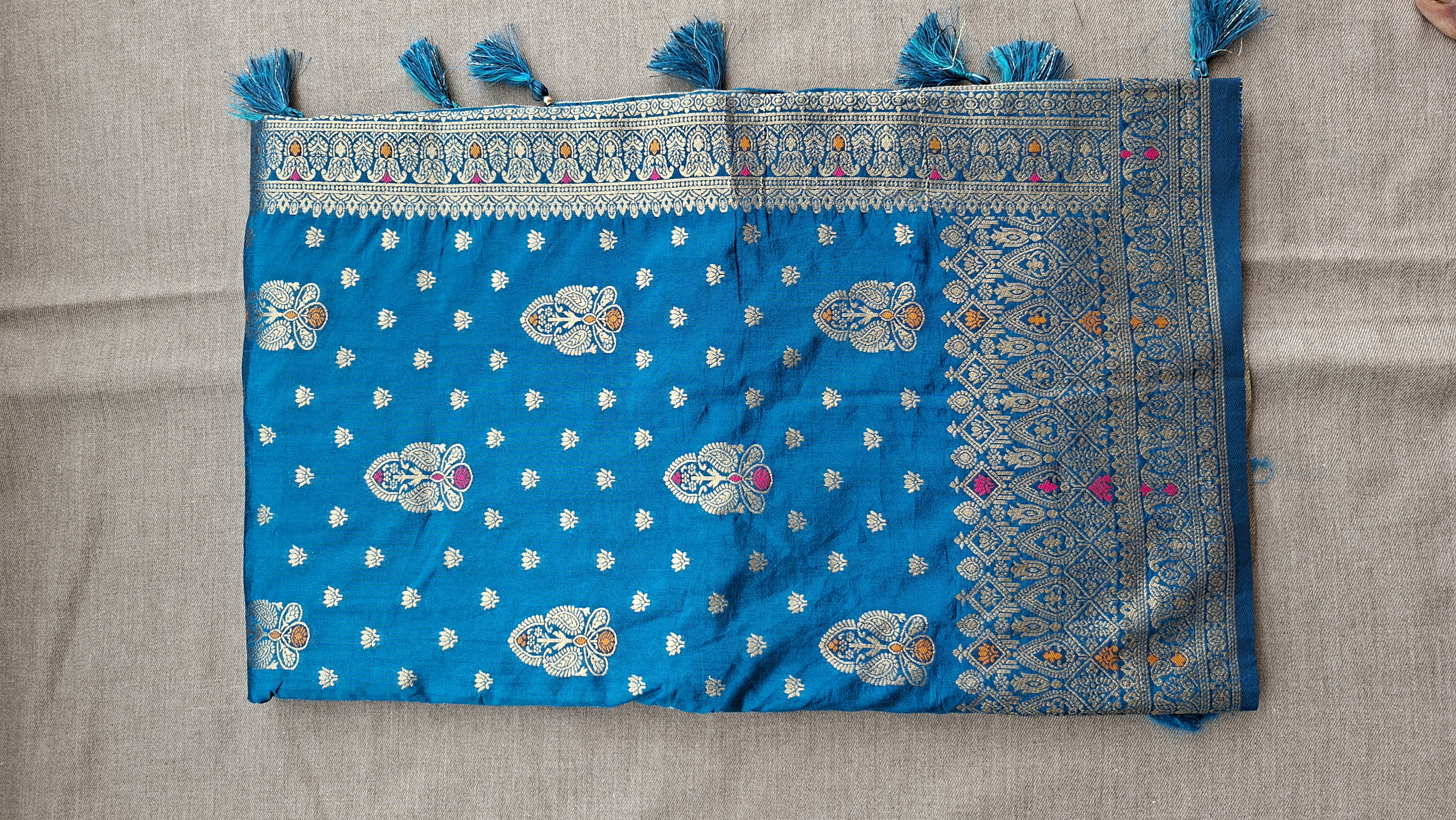 Banaras Dola Silk Saree(BDS-8)