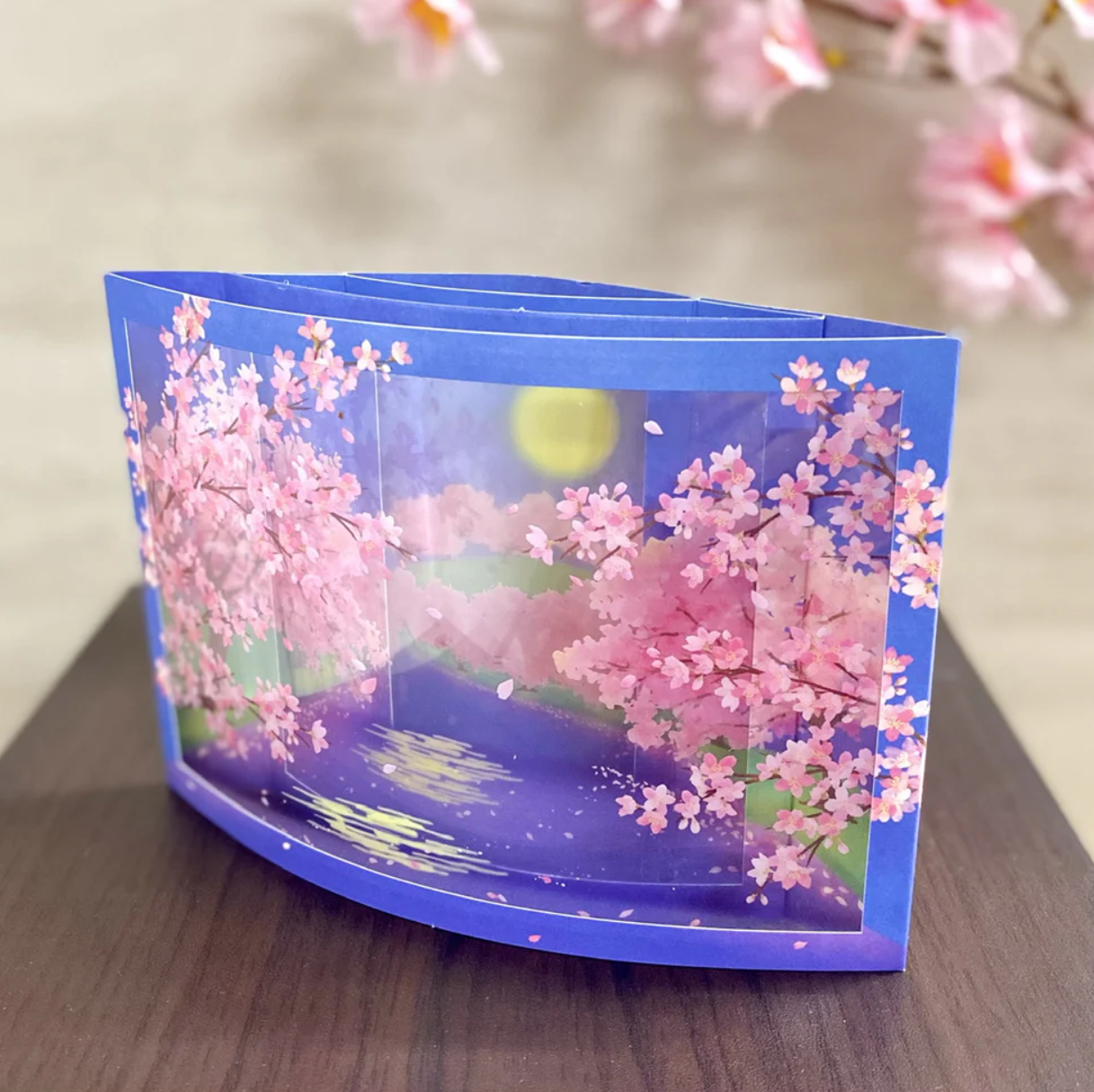 Tarjeta 3D Reflejos de Sakura Nocturno