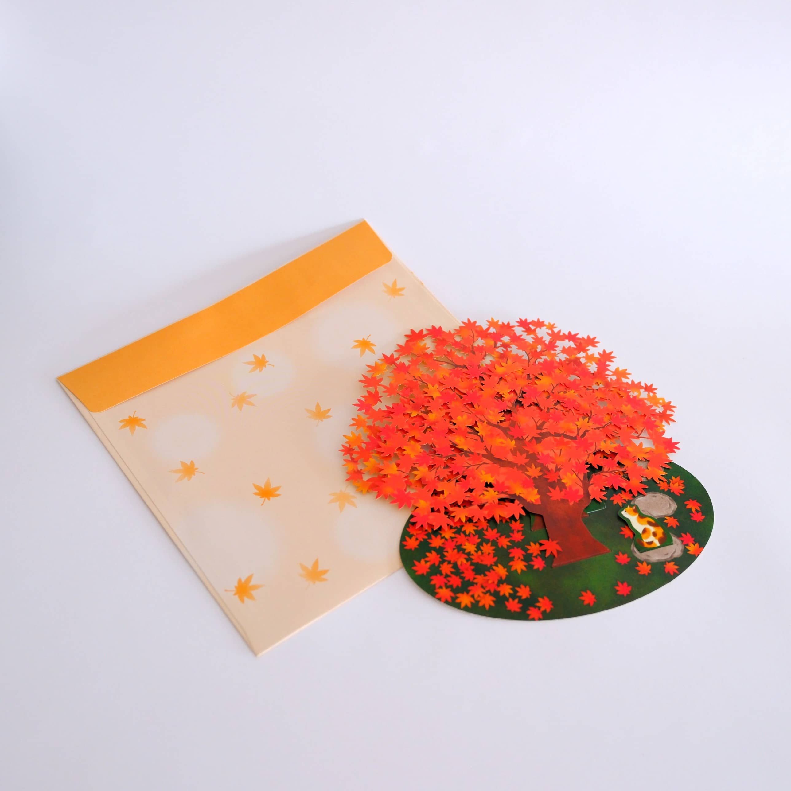 Tarjeta Desplegable Árbol Otoño con Gato