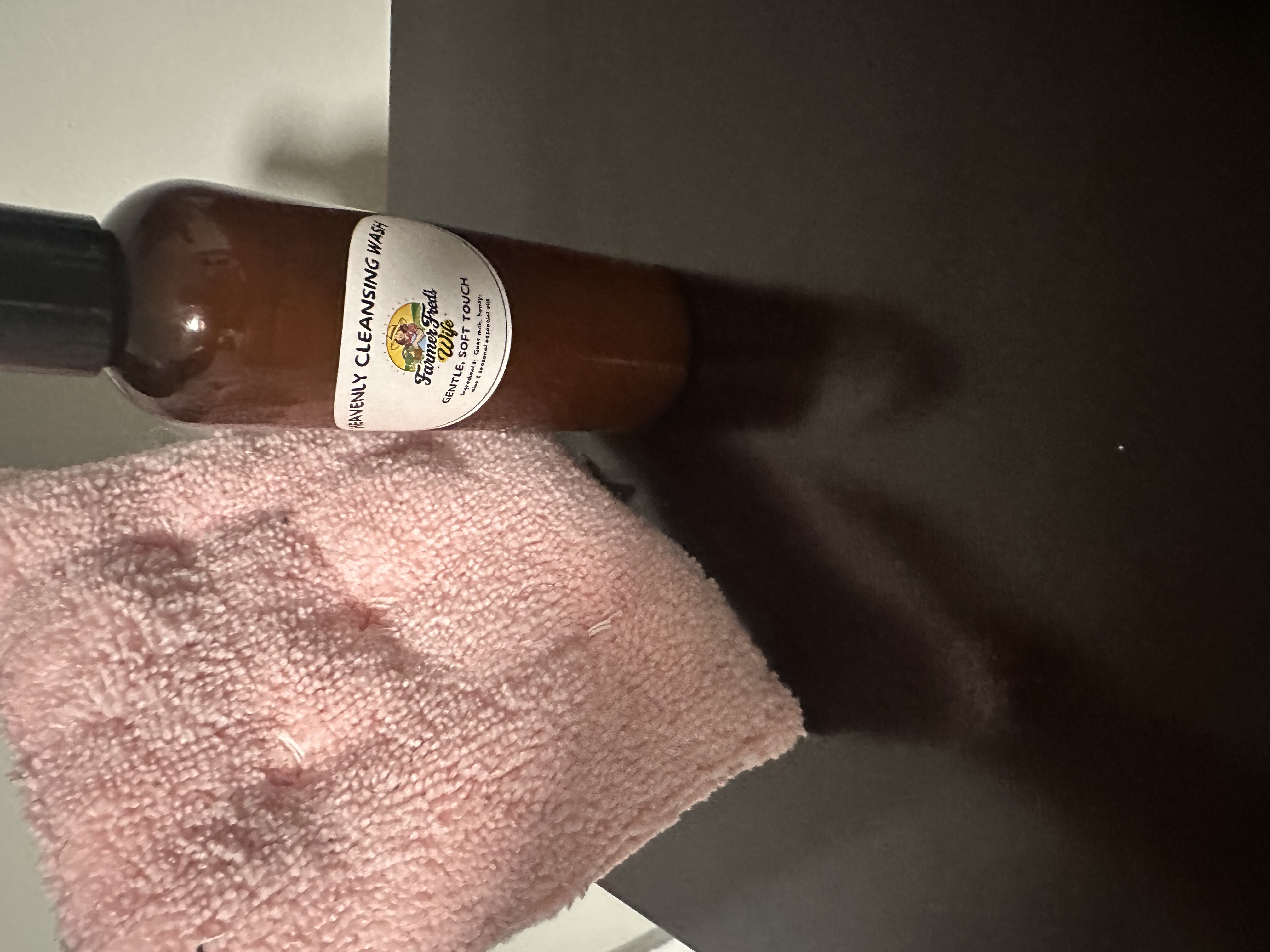 SET Heavenly Cleansing Wash and Scrubbie