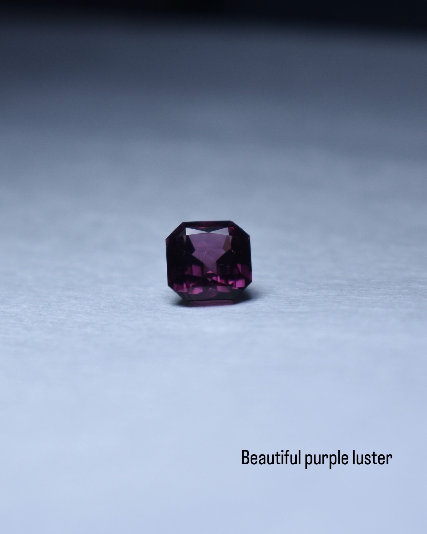 purplish spinel (Natural)