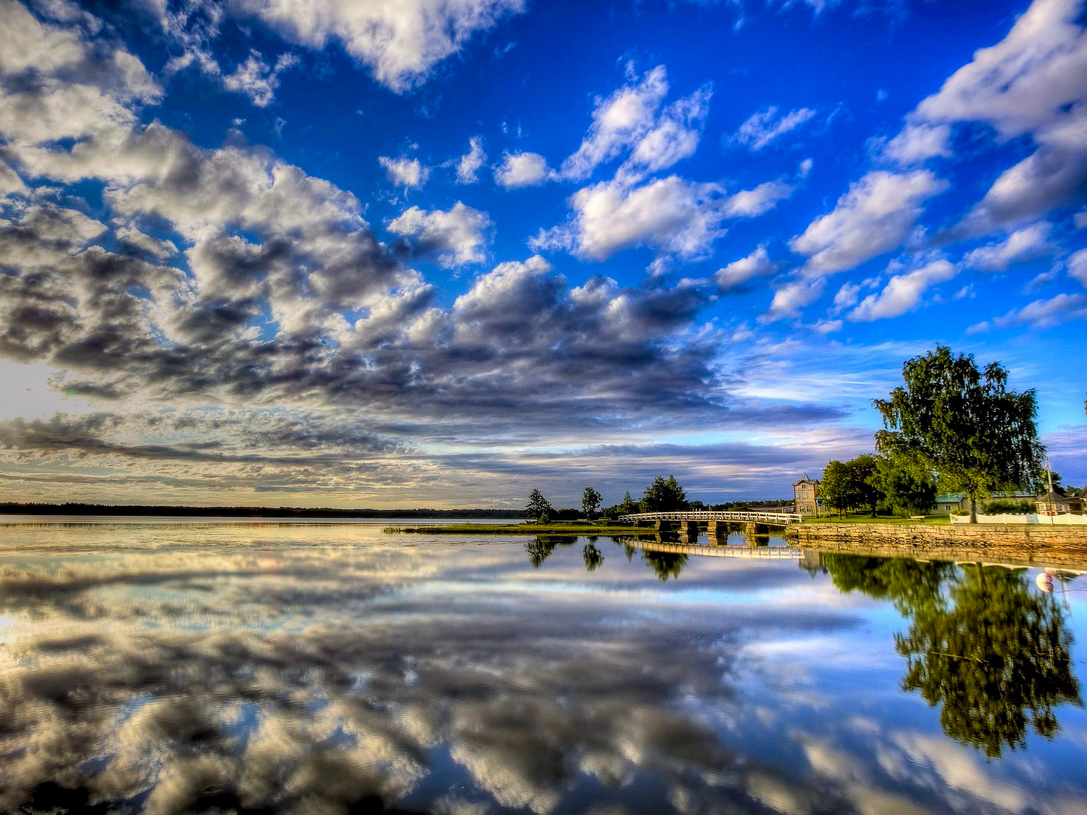 D_B006 The White Bridges to Källör