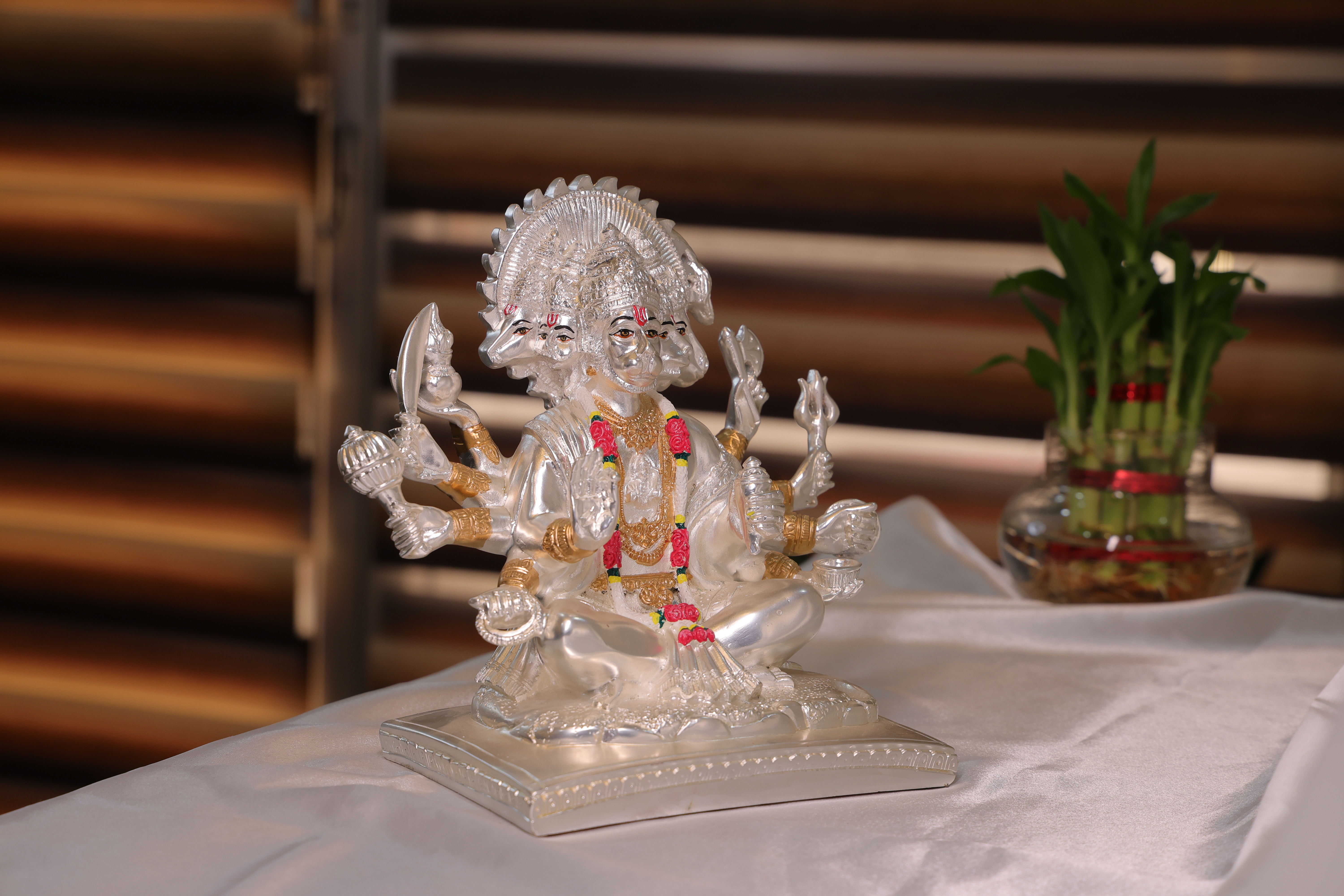 Panchmukhi Bajrang Bali – Silver Matte Hanuman Idol
