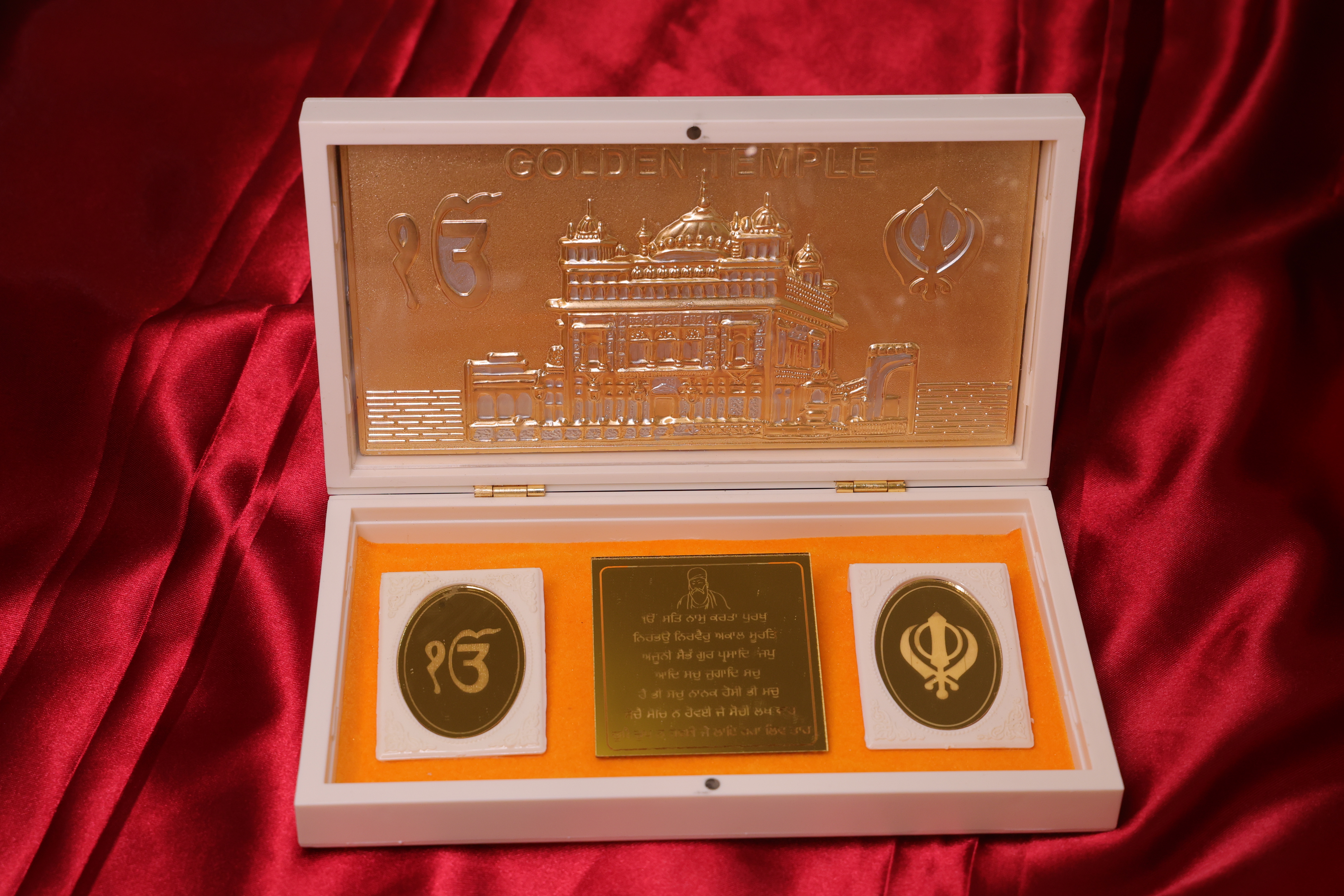 Divya Mandir – Gold-Plated Pocket Temple 