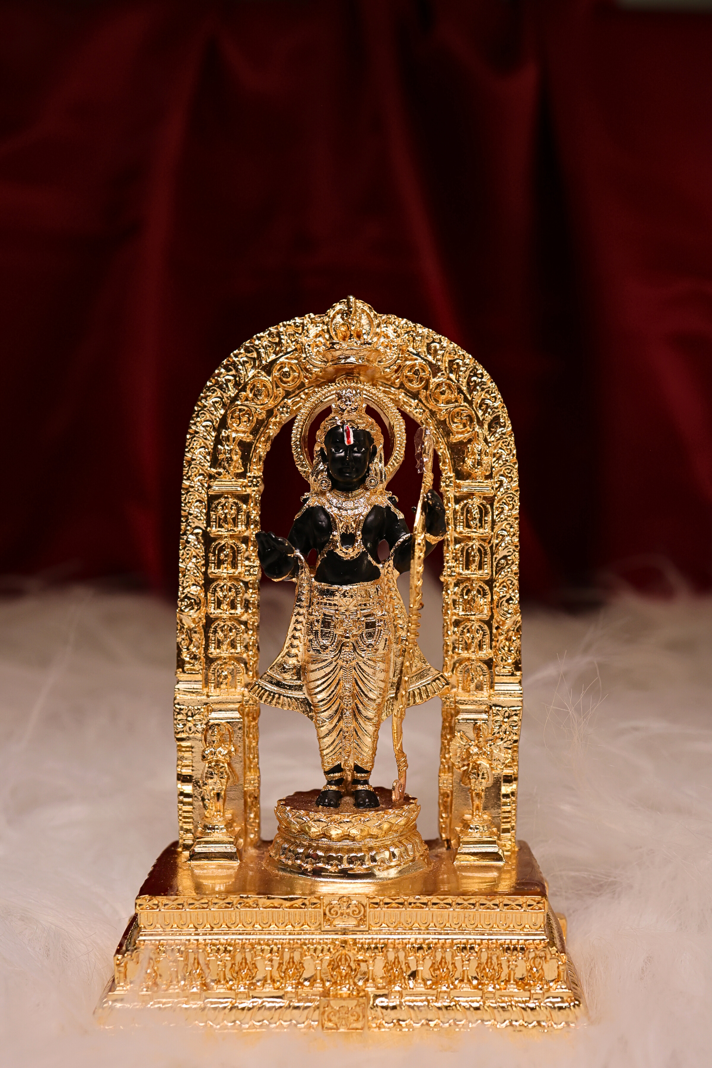 Swaran Ayodhyapati Ram Lalla