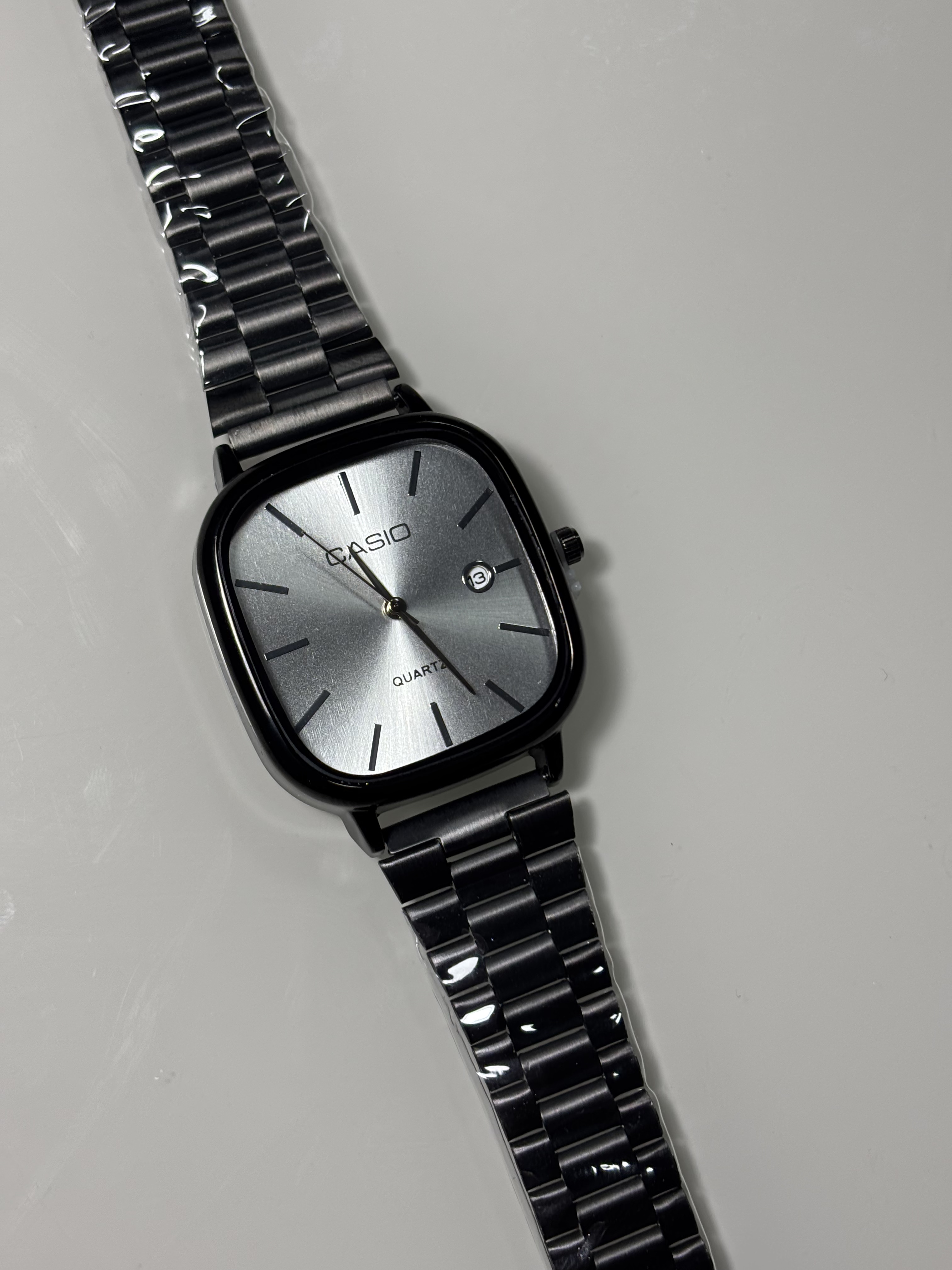 CASIO QUARTZ PREMIUM | Plateado