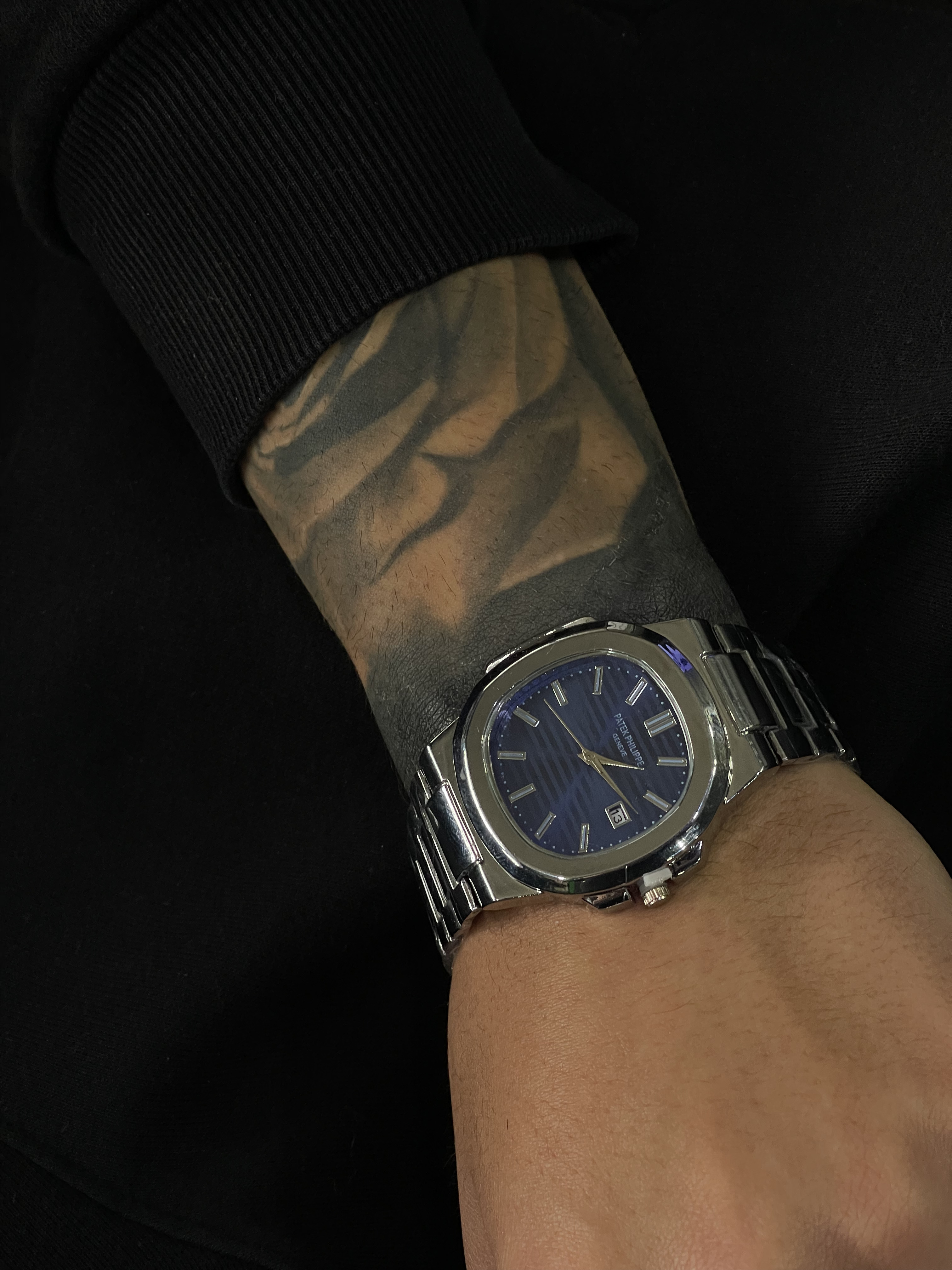 PATEK | Azul y Plateado