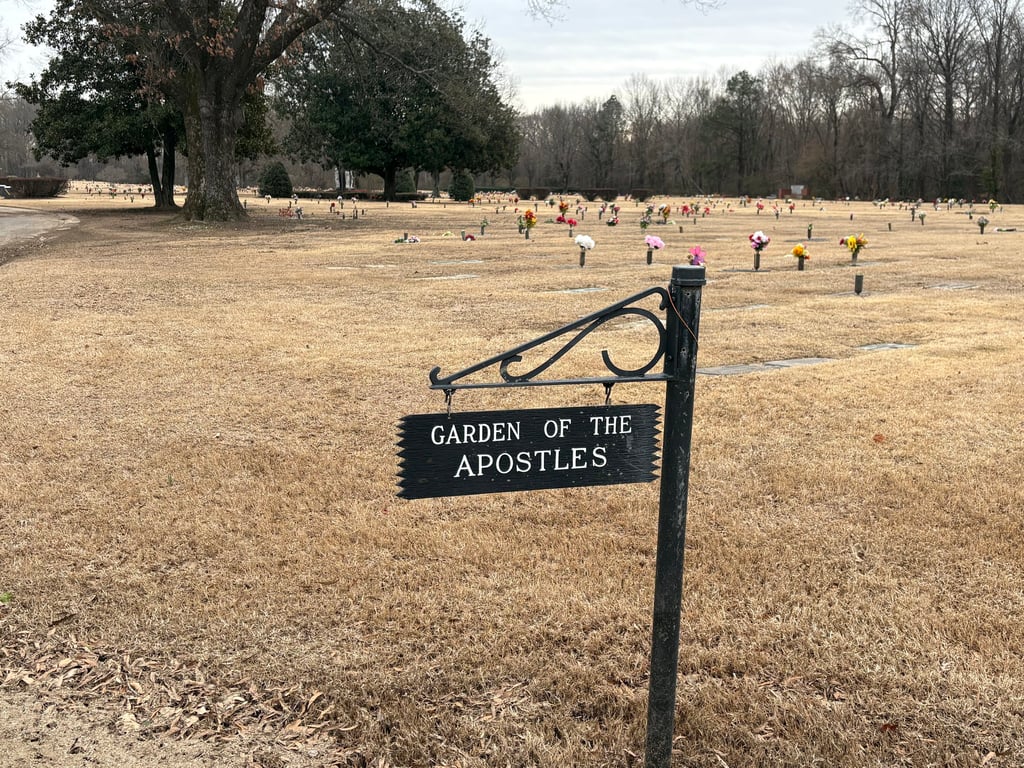 Memory Gardens-Garden of Apostles