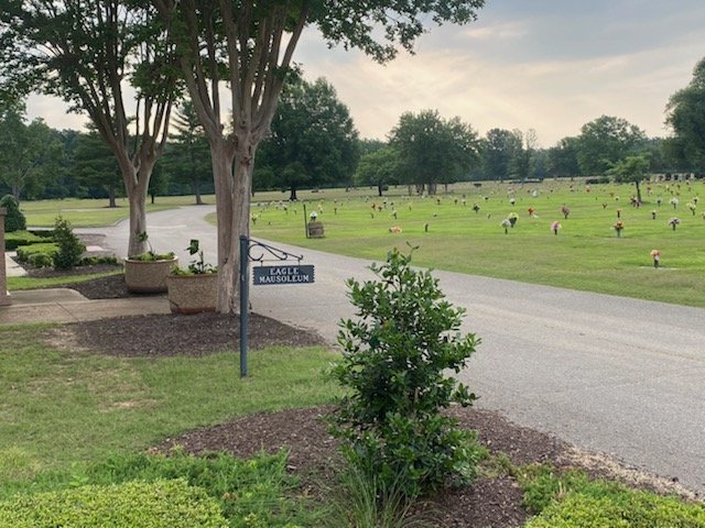 Memorial Gardens-Eagle Mausoleum(Companion)