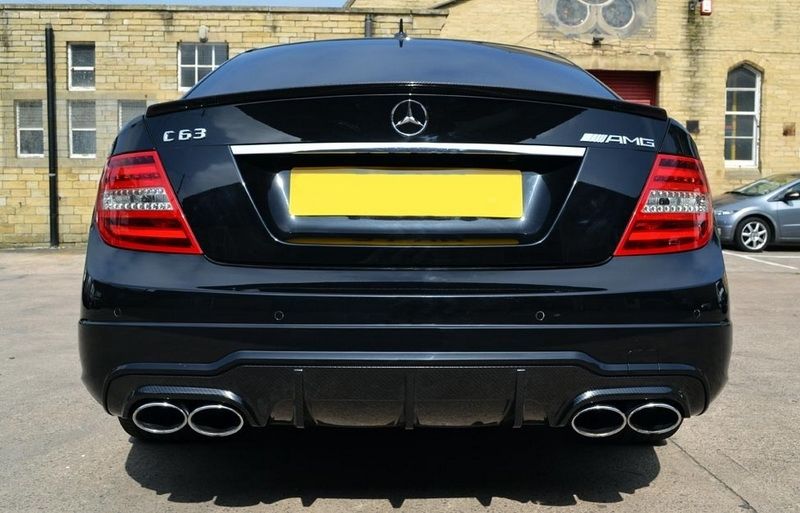 C63 ANG Look galinio bamperio difuzorius Mercedes W204 11-15 Kodas: B1672259