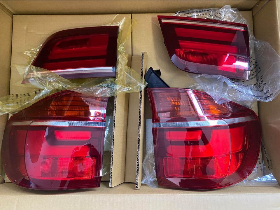 LED galinių žibintų komplektas LCI Look BMW E70 07-13 + X5M