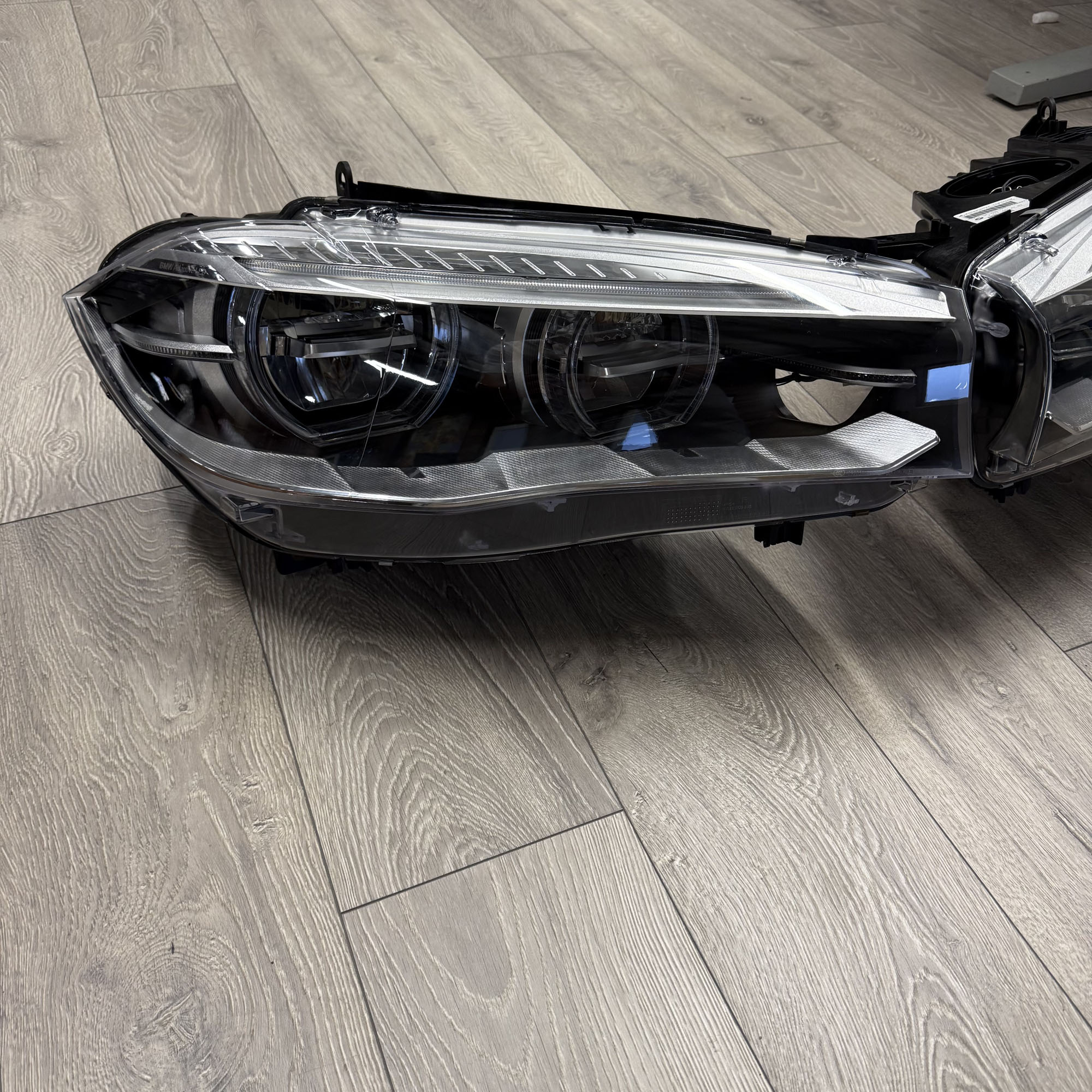 BMW 7424177 X5 X6 F15 F16 Bi-Xenon Dynamic USA priekinis žibintas