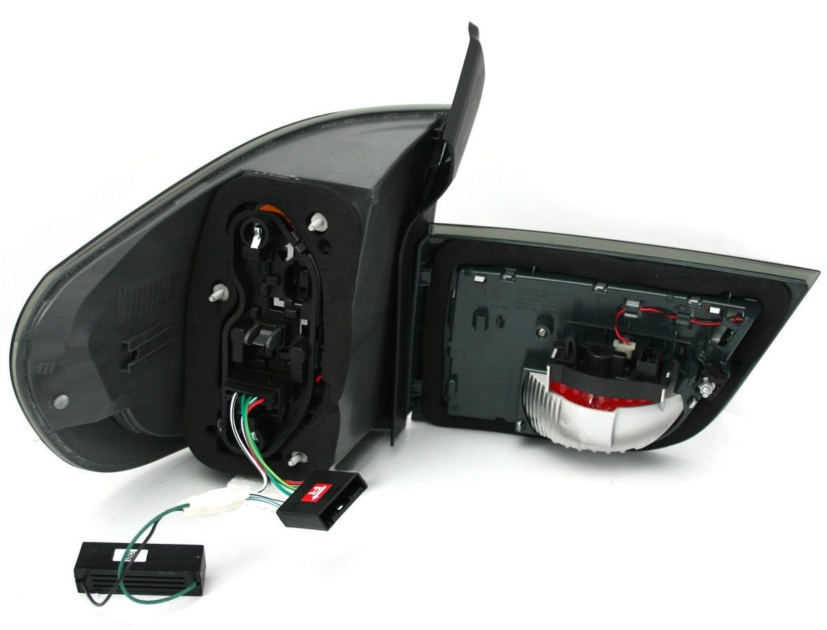 LED tamsiai dūminiai galiniai žibintai LCI Look BMW E70 07-13 + X5M
