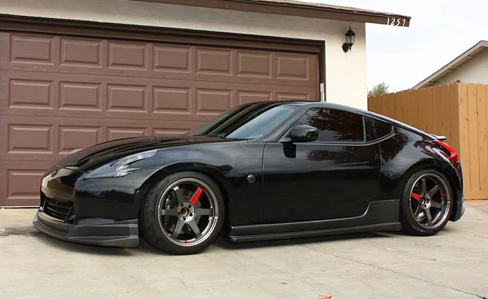 PU dizaino lūpa „Nissan 370Z“ „Nissan Nismo“ priekiui