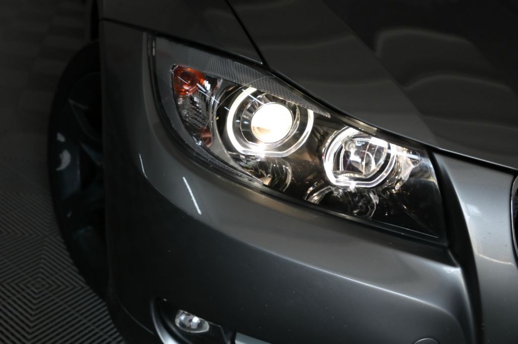Priekiniai žibintai Angel Eyes LED juodi, tinka BMW E90/E91 05-11