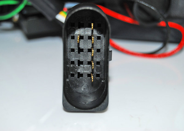 Audi A6 C6 Sedan 04.04-08 6 kontaktų LED galiniai žibintai, raudoni dūminiai