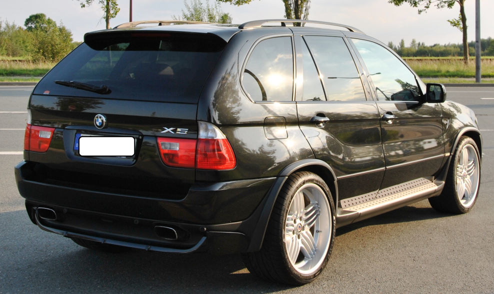 BMW X5 E53 4.6is kėbulo komplektas, tiuningo komplektas, priekinis ir galinis bamperio spoileris
