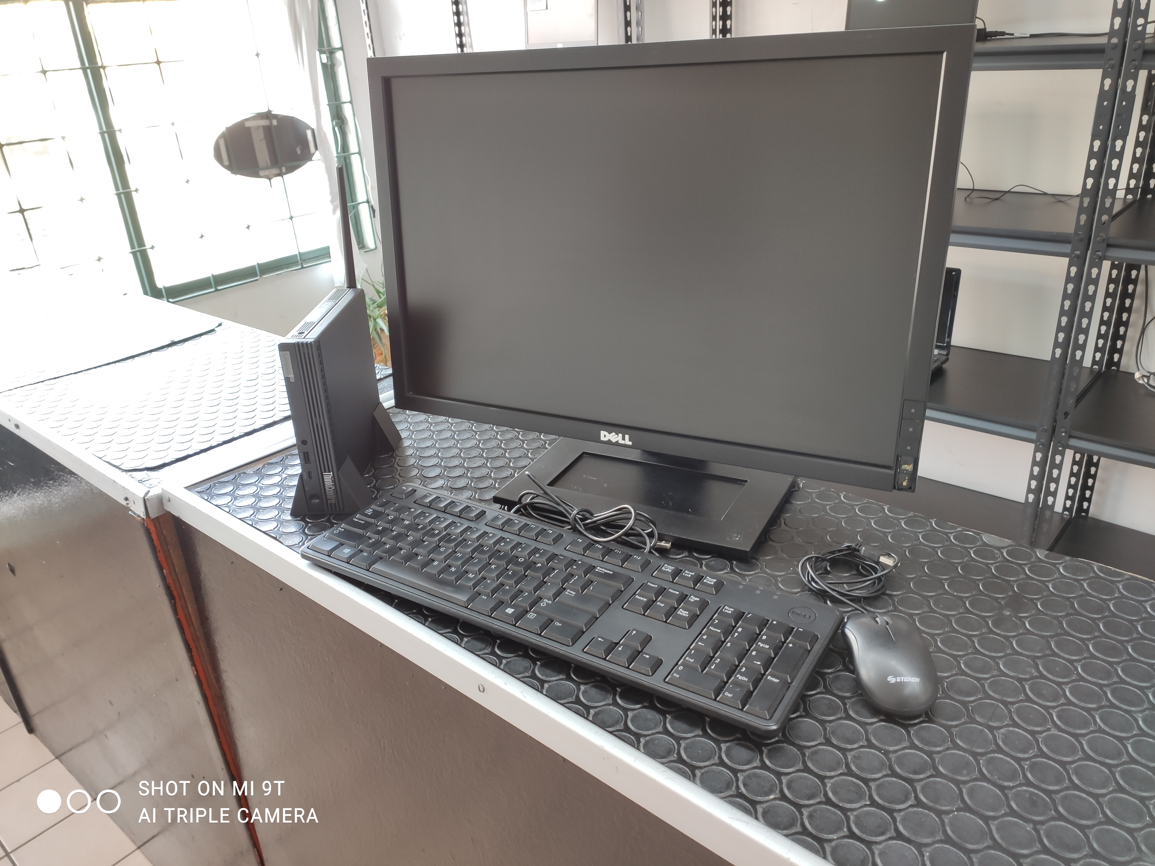 Lenovo ThinkCentre Mini PC