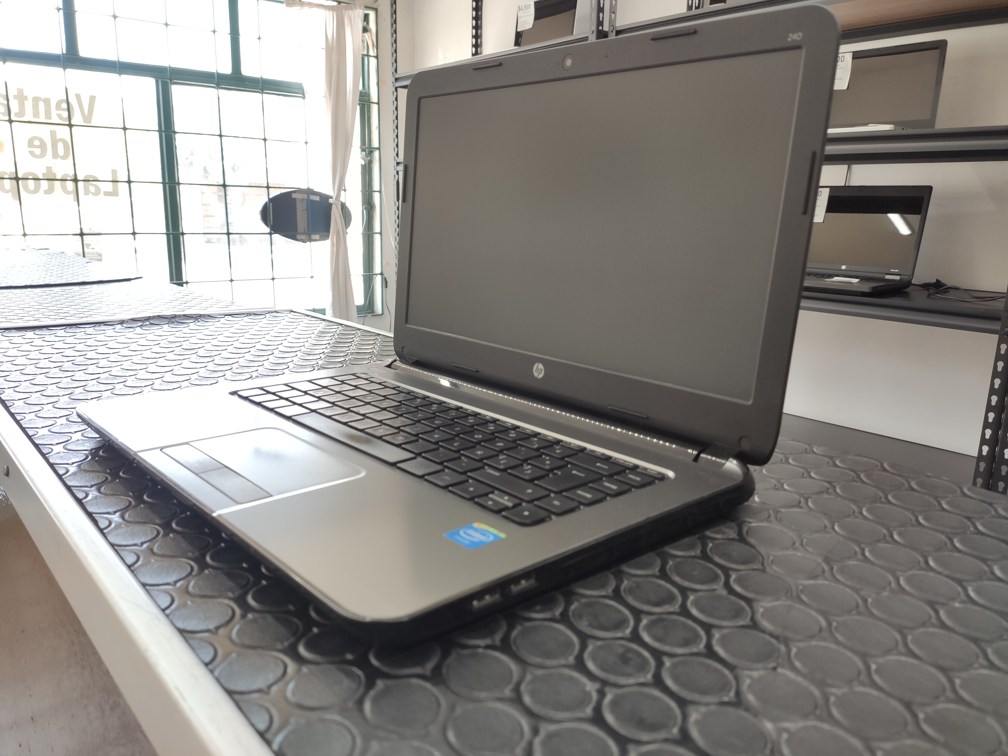 Laptop HP 14"