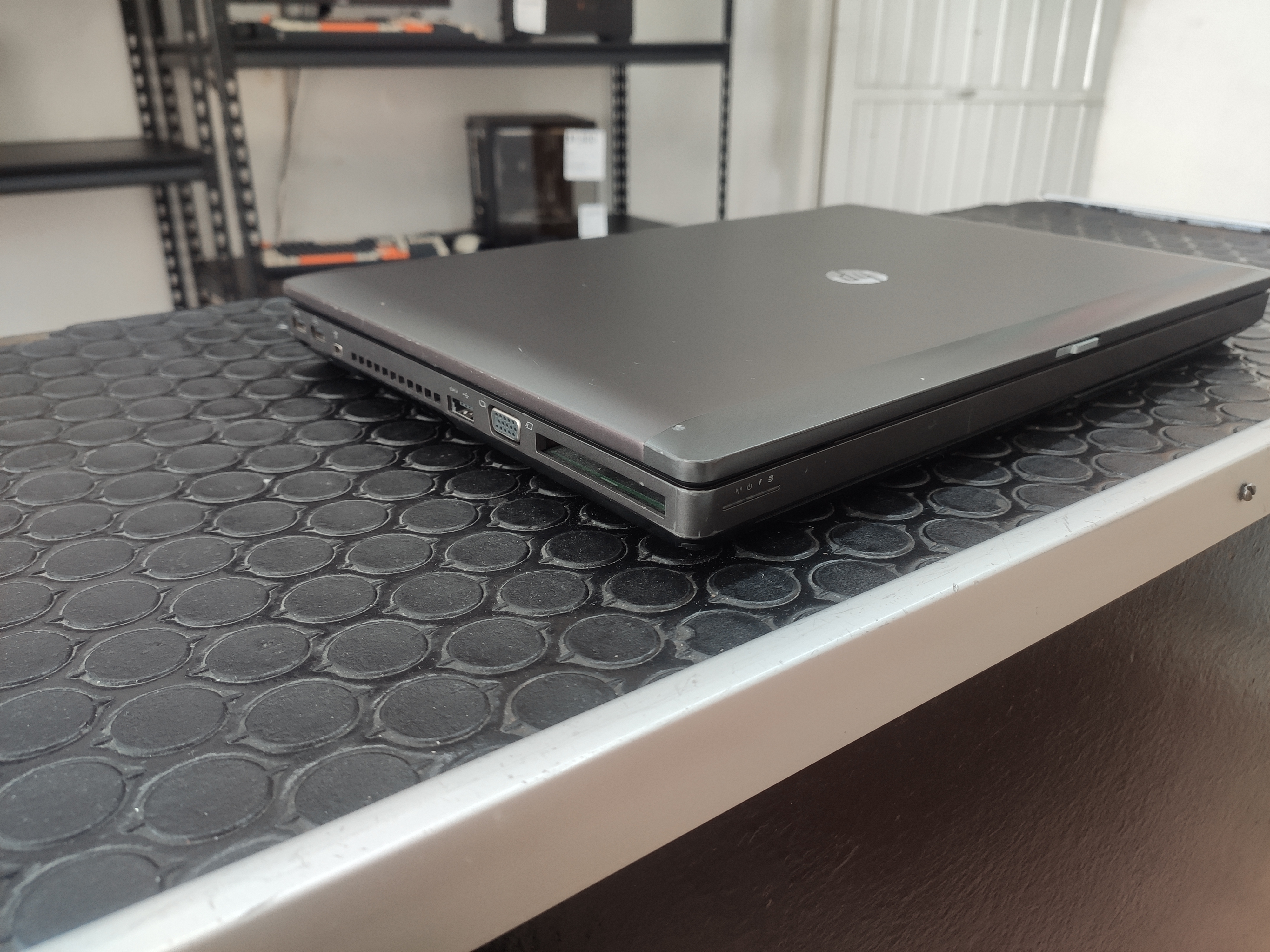 Laptop HP 15.6"