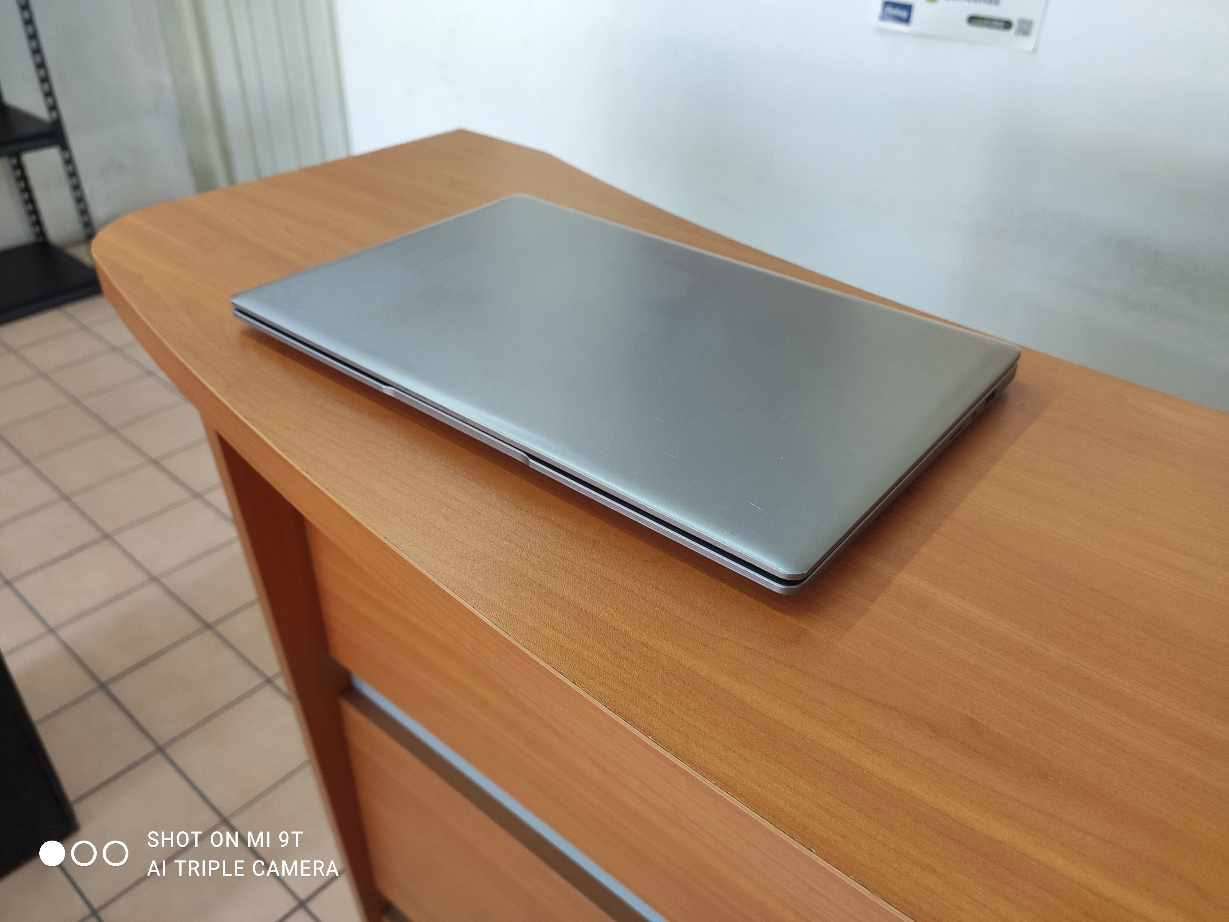 Portátil ultradelgado