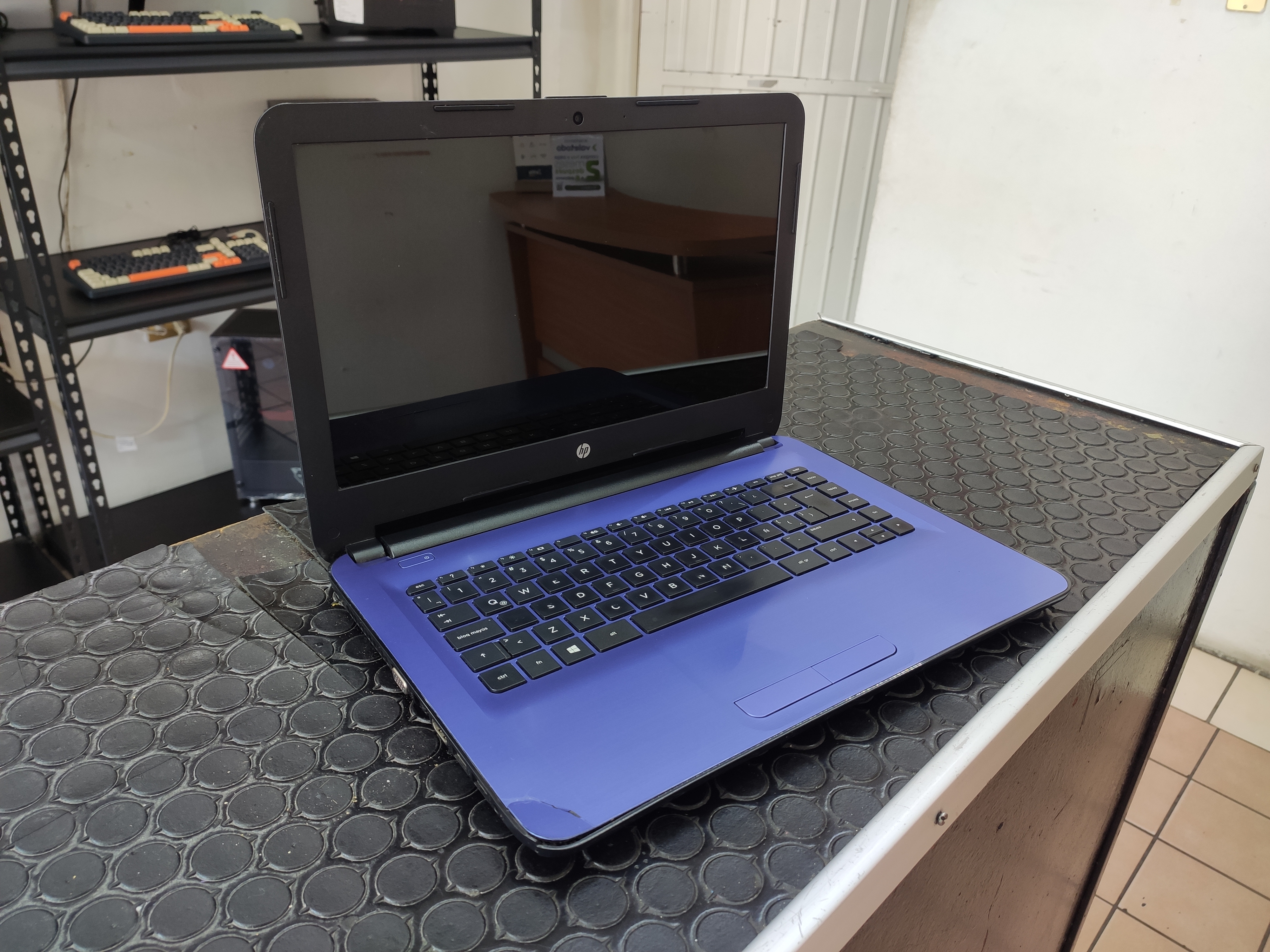 Laptop HP Azul