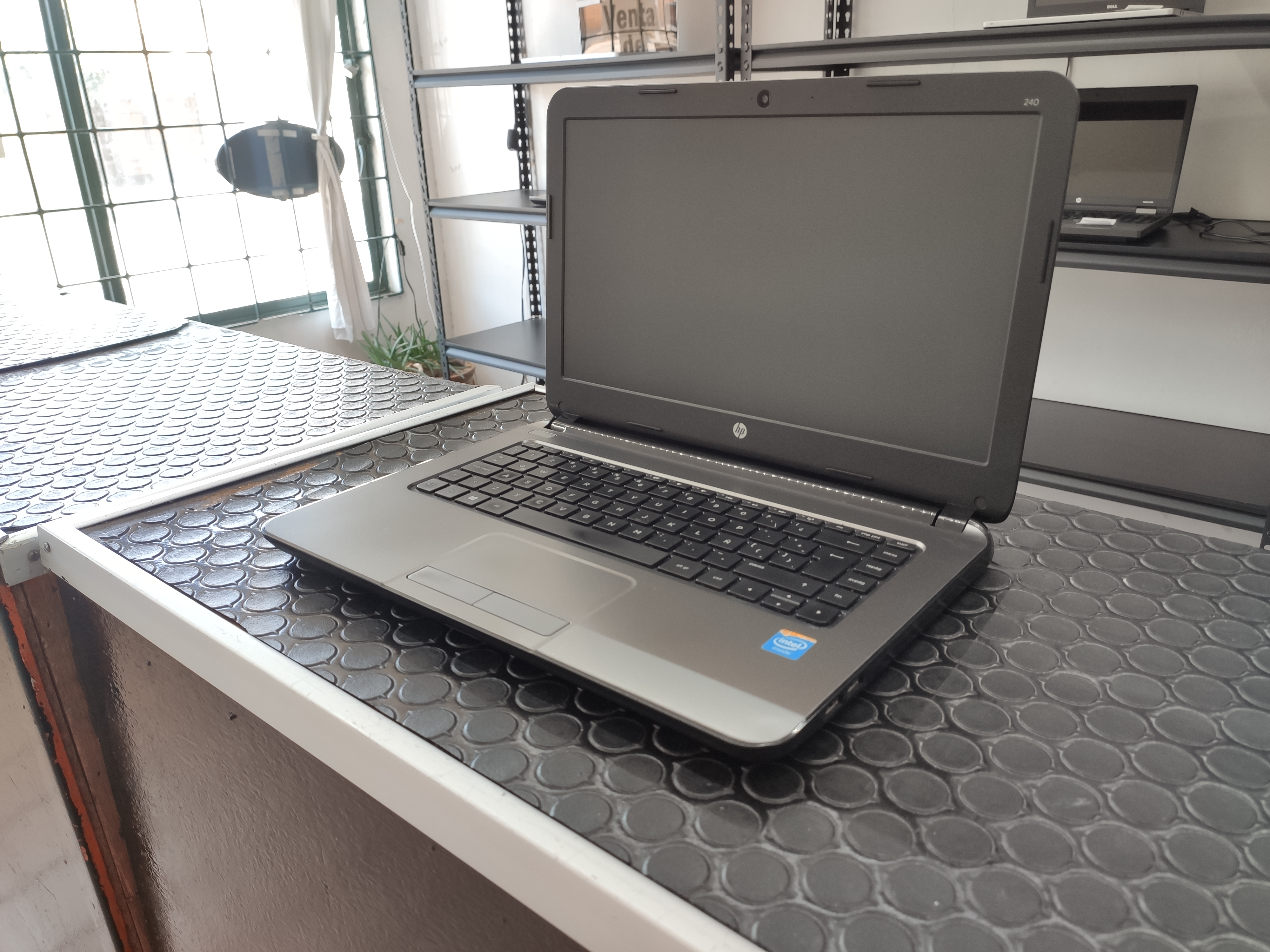 Laptop HP 14"