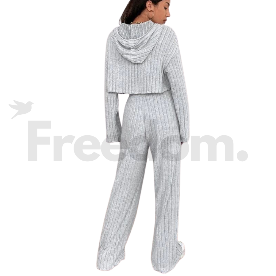 Conjunto Rib con Flare Pant + Polo con capucha