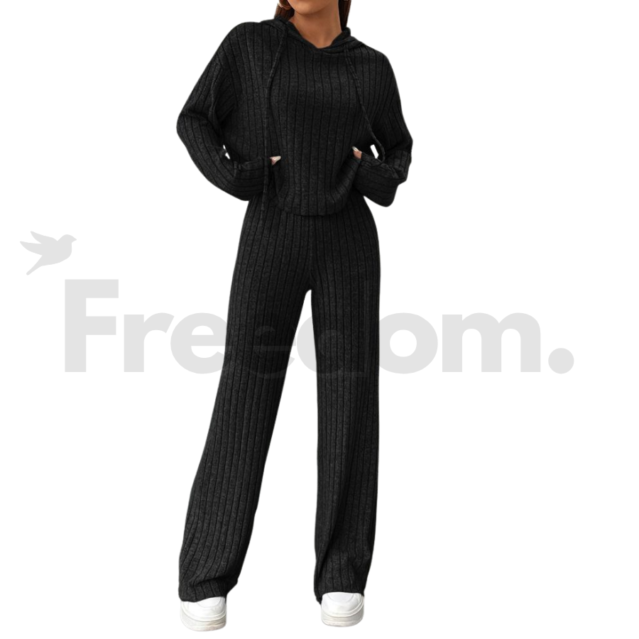 Conjunto Rib con Flare Pant + Polo con capucha