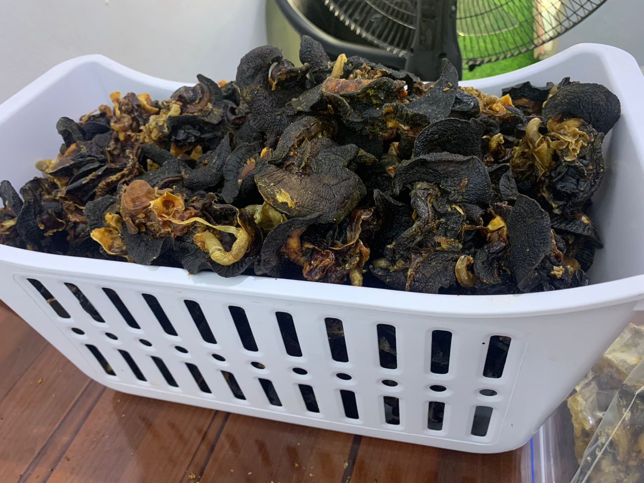 Dried Black Fungus Mushrooms