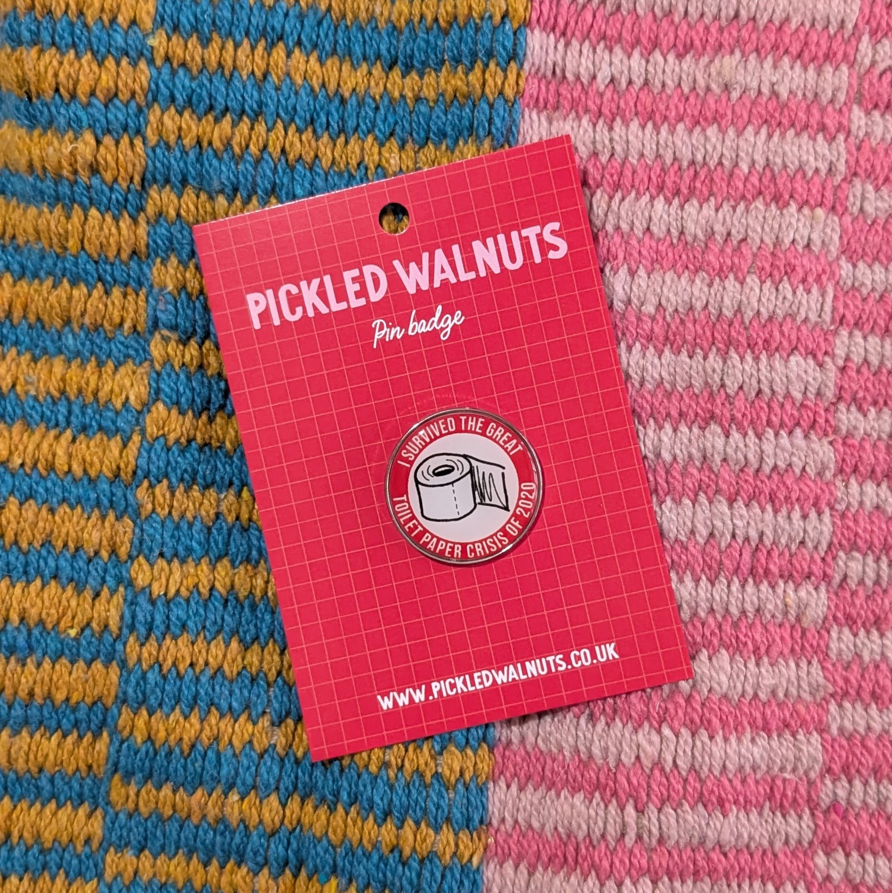 'I survived the great toilet paper crisis of 2020' pin badge