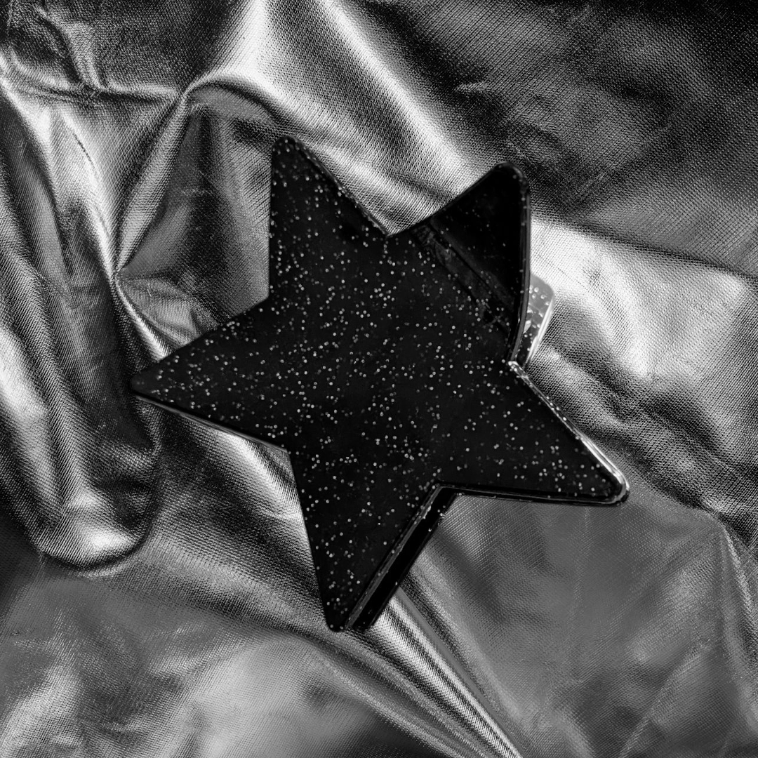 Black Glitter Star Medium Hair Claw Clip