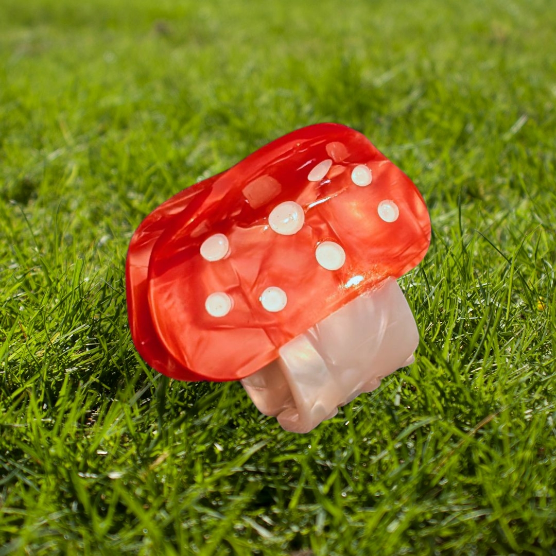 Toadstool Mini Hair Claw Clip