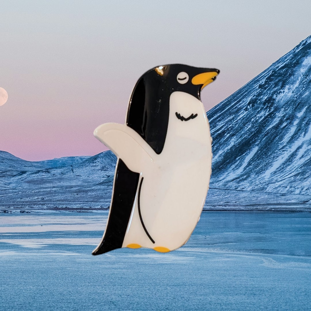 Penguin Large Hair Claw Clip