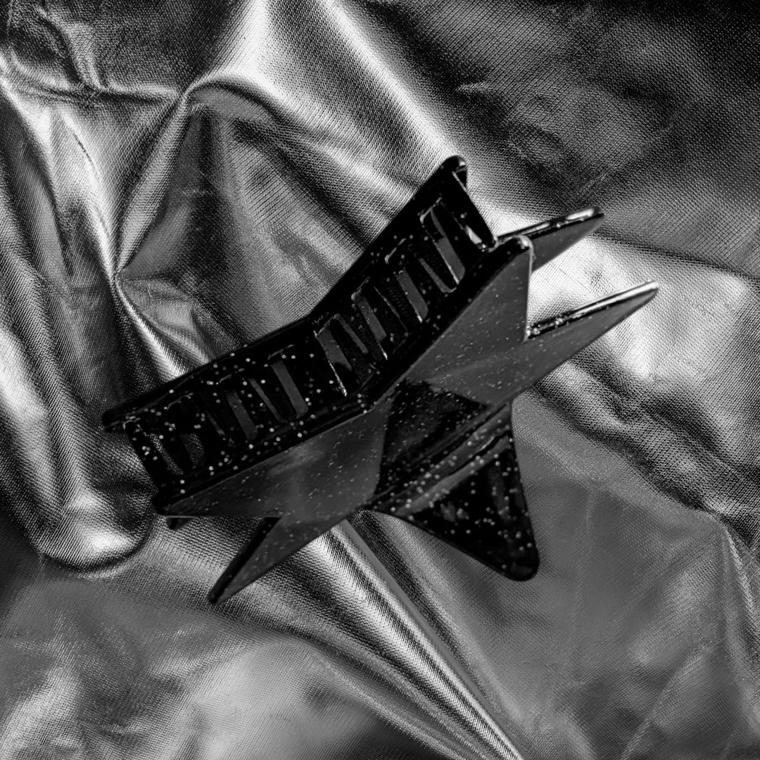 Black Glitter Star Medium Hair Claw Clip