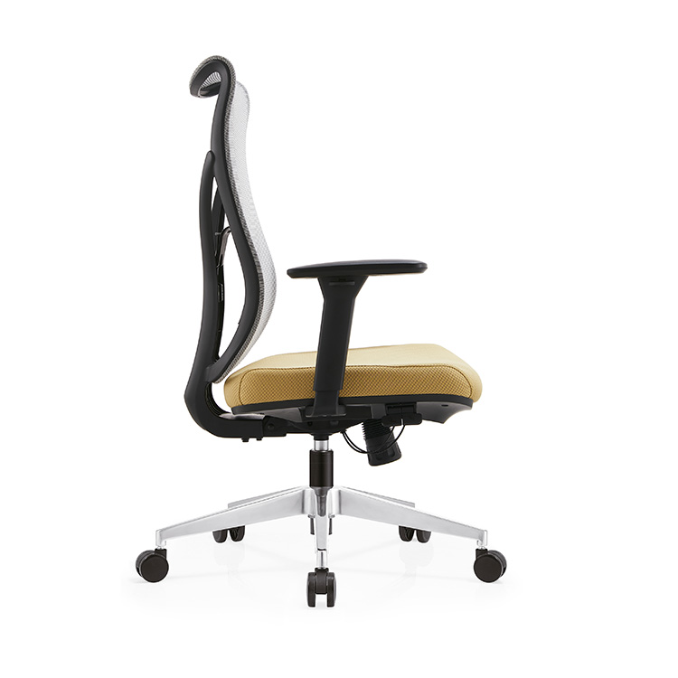 Staff chair