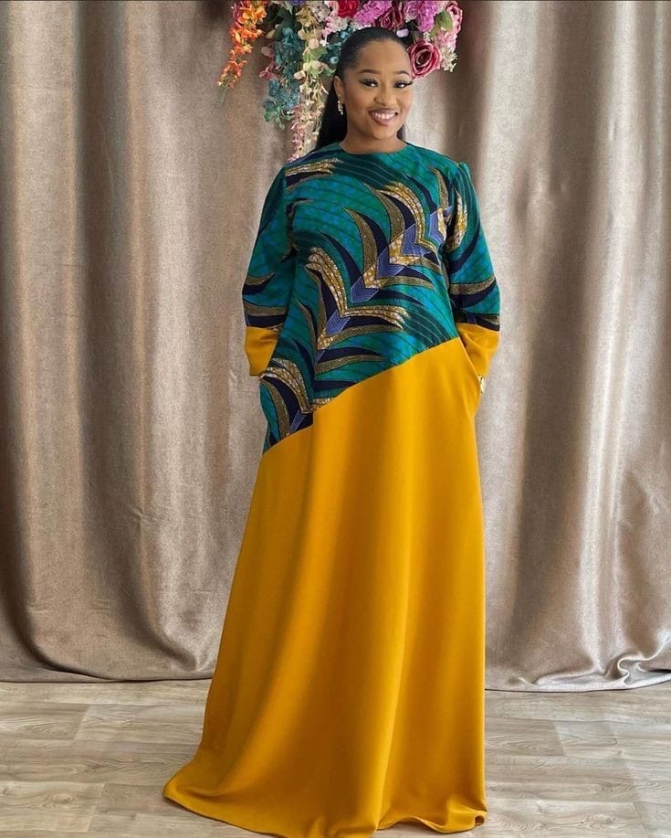 Robe longue à volants