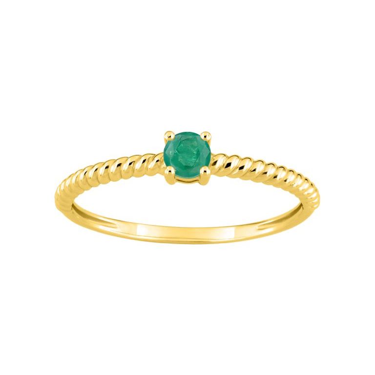 Anillo de oro con esmeralda