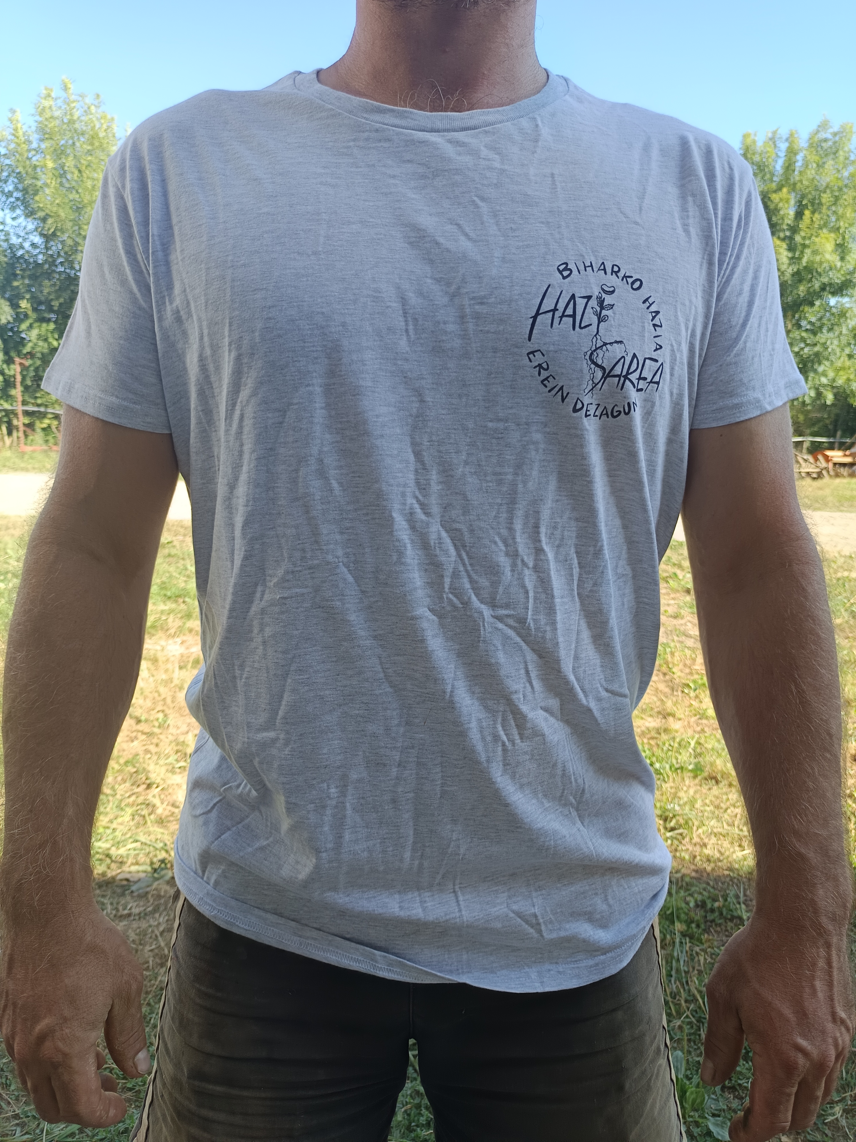 T-shirt Homme slogan Hazi Sarea