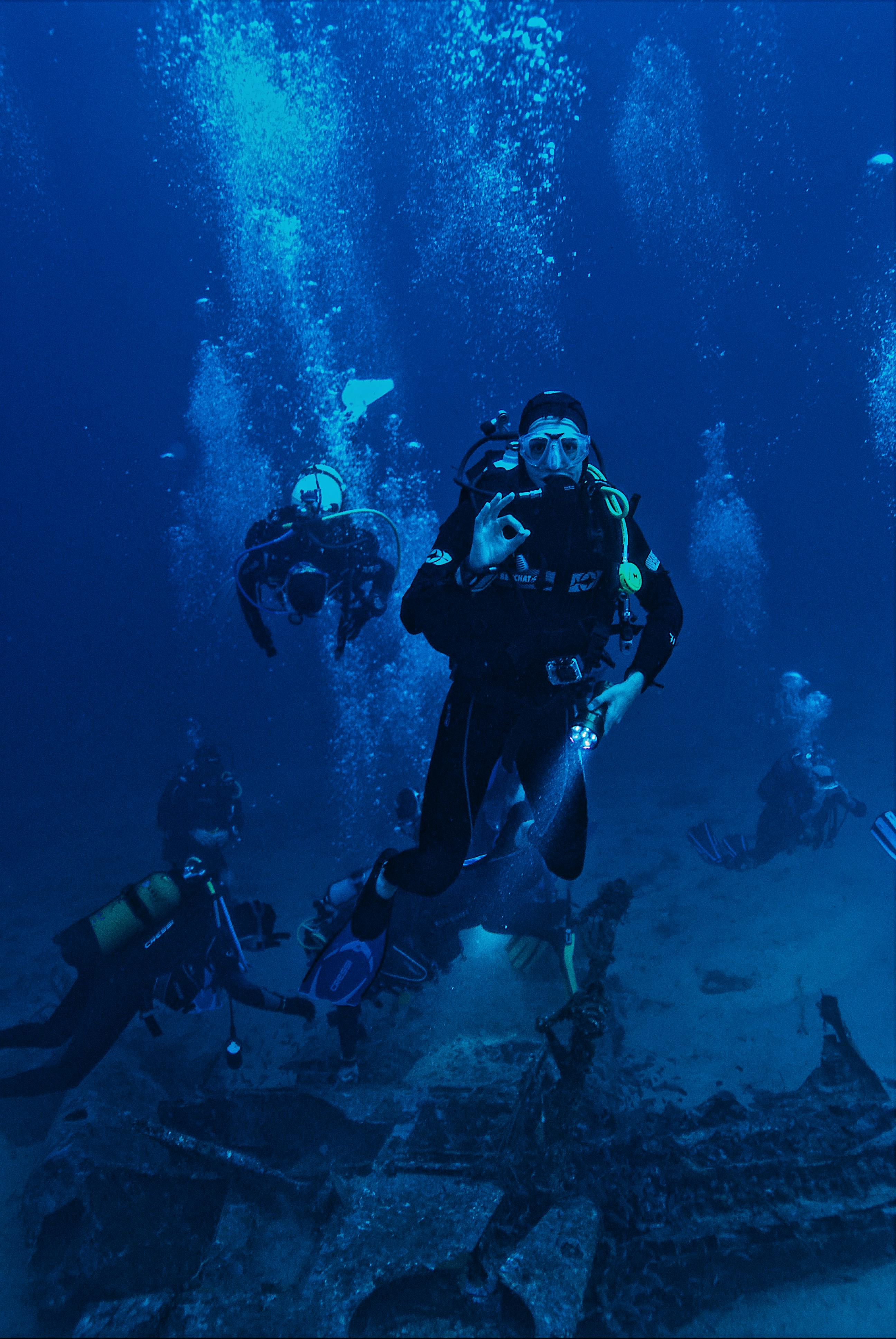 Bucea en uno de los mares más cristalinos de Colombia ISLA DE PROVIDENCIA