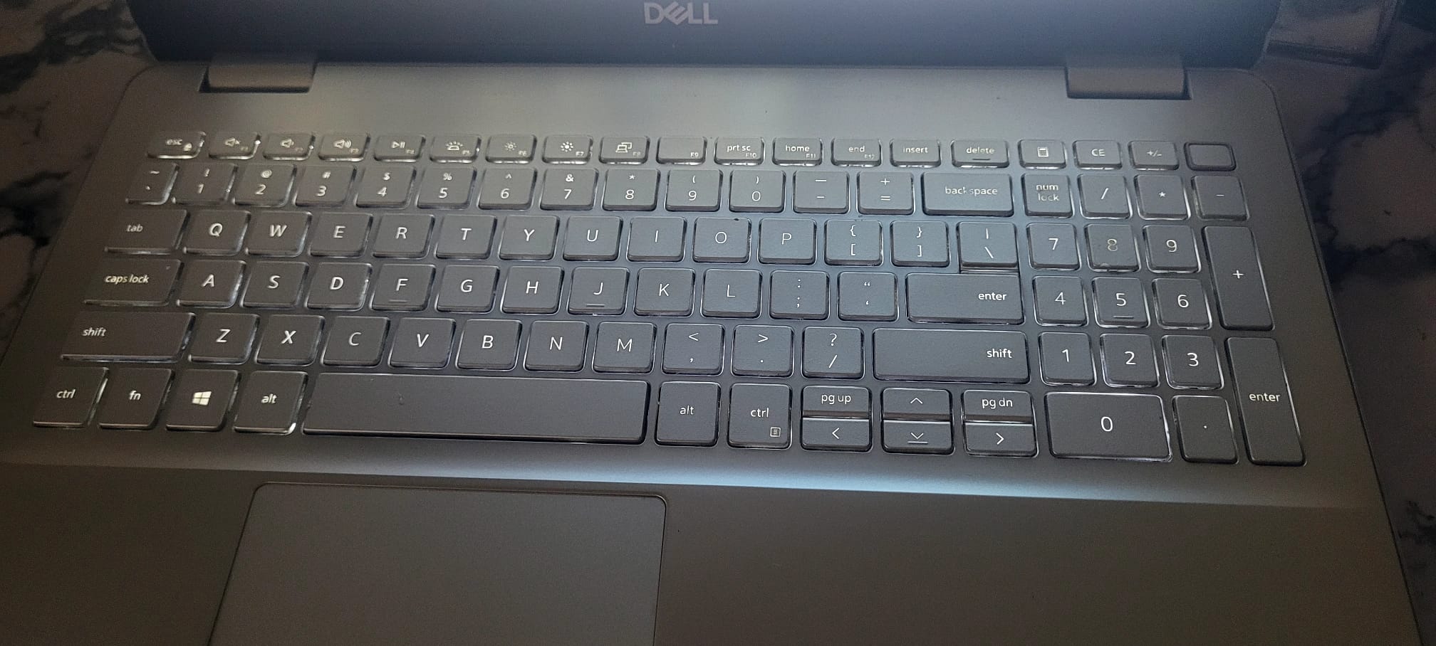 Del Inspiron 5584