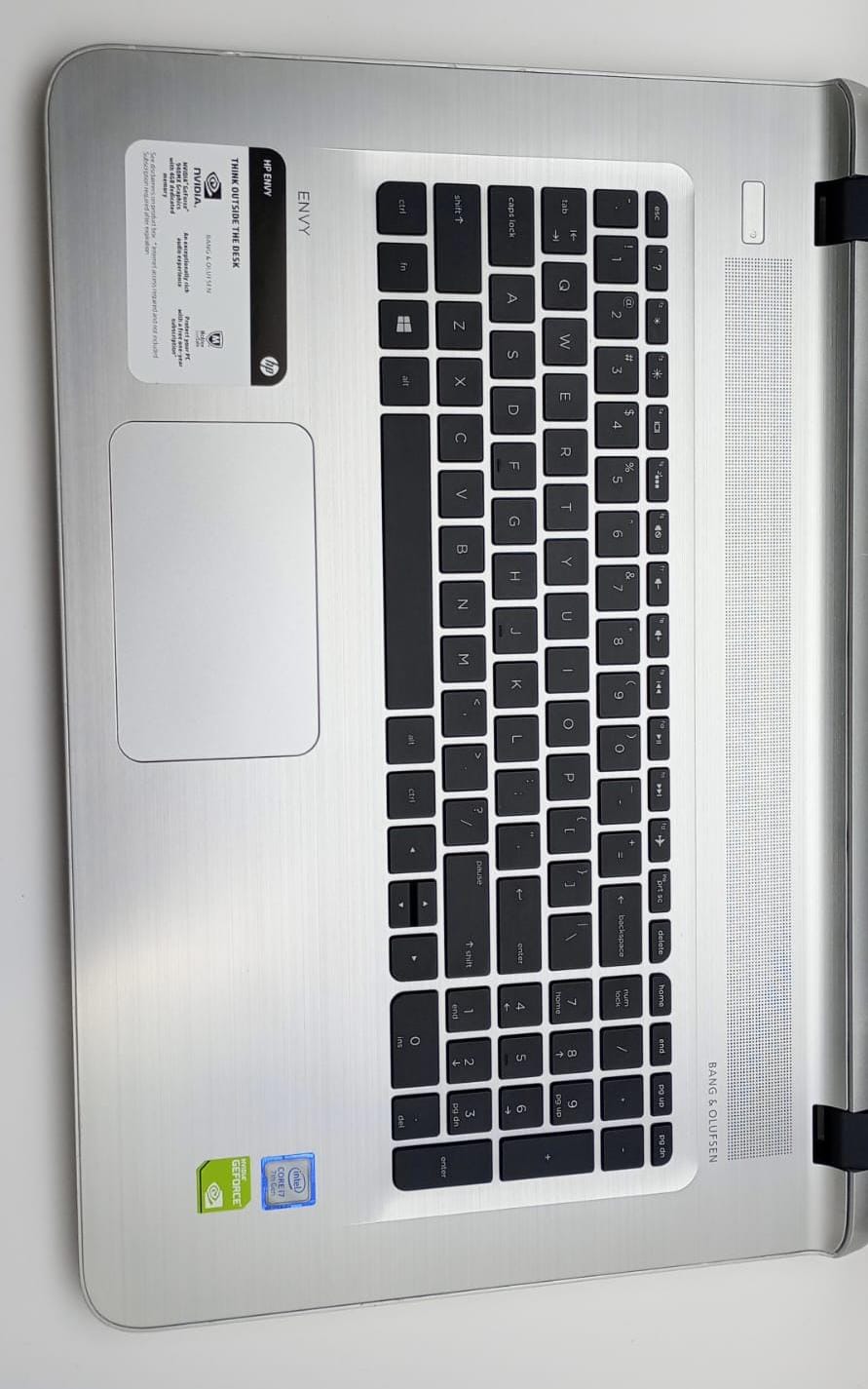  HP Envy 17-S1
