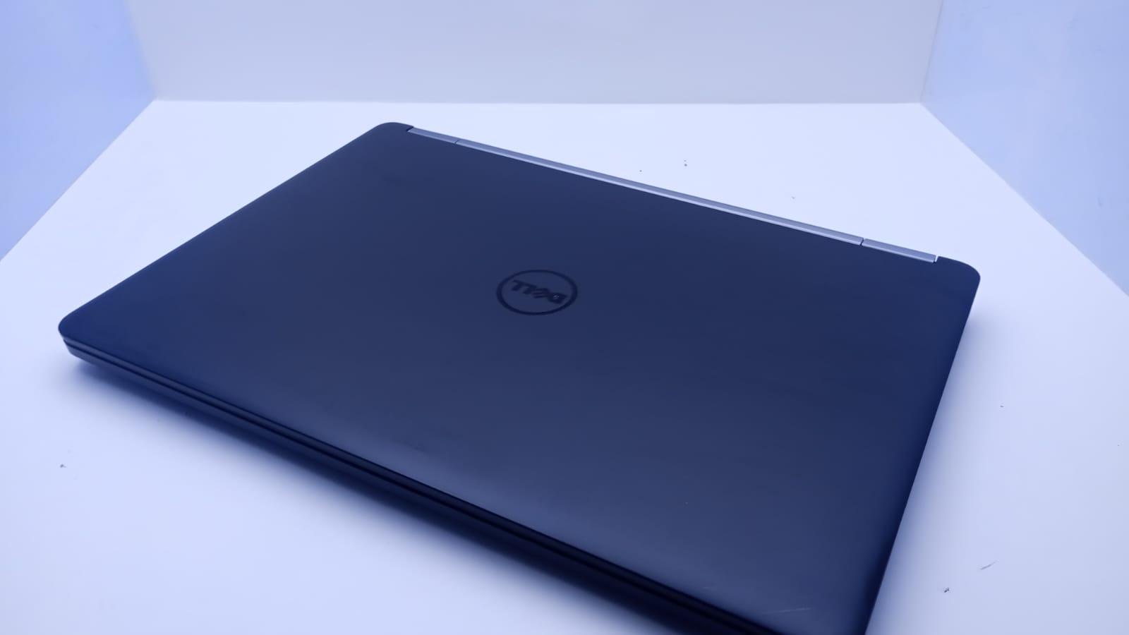 Dell E5470