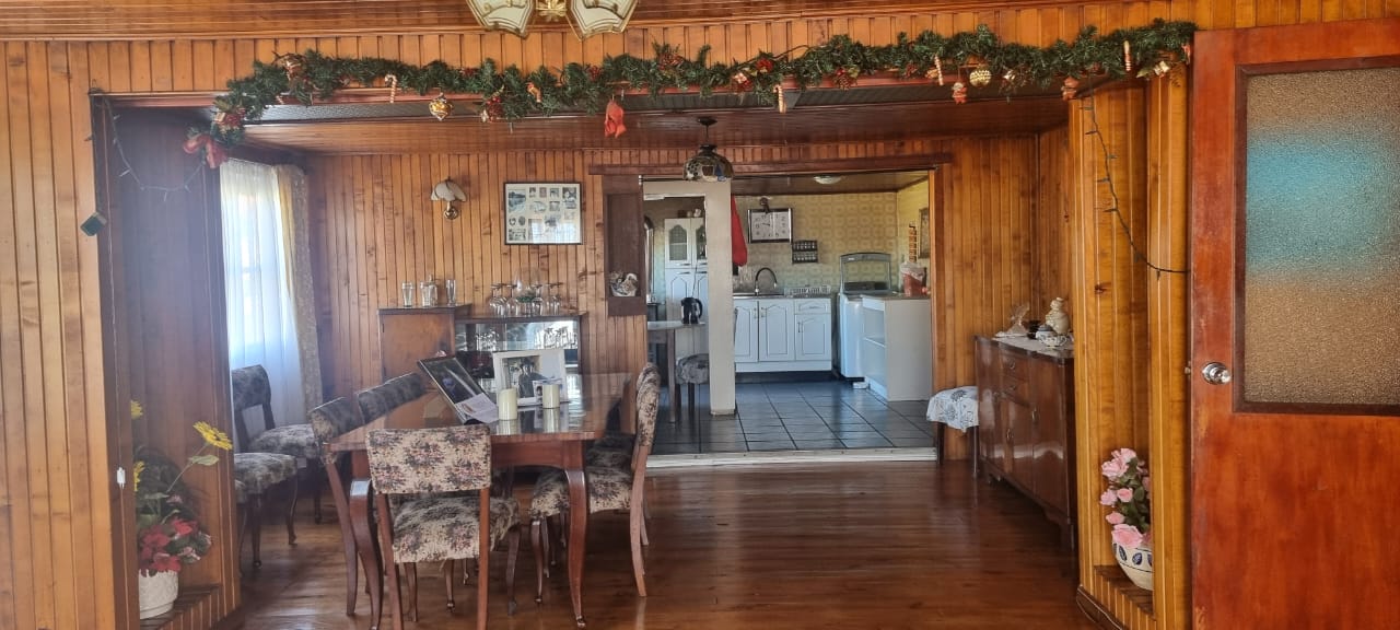 VENDO - Casa de 3 pisos en Puerto Montt